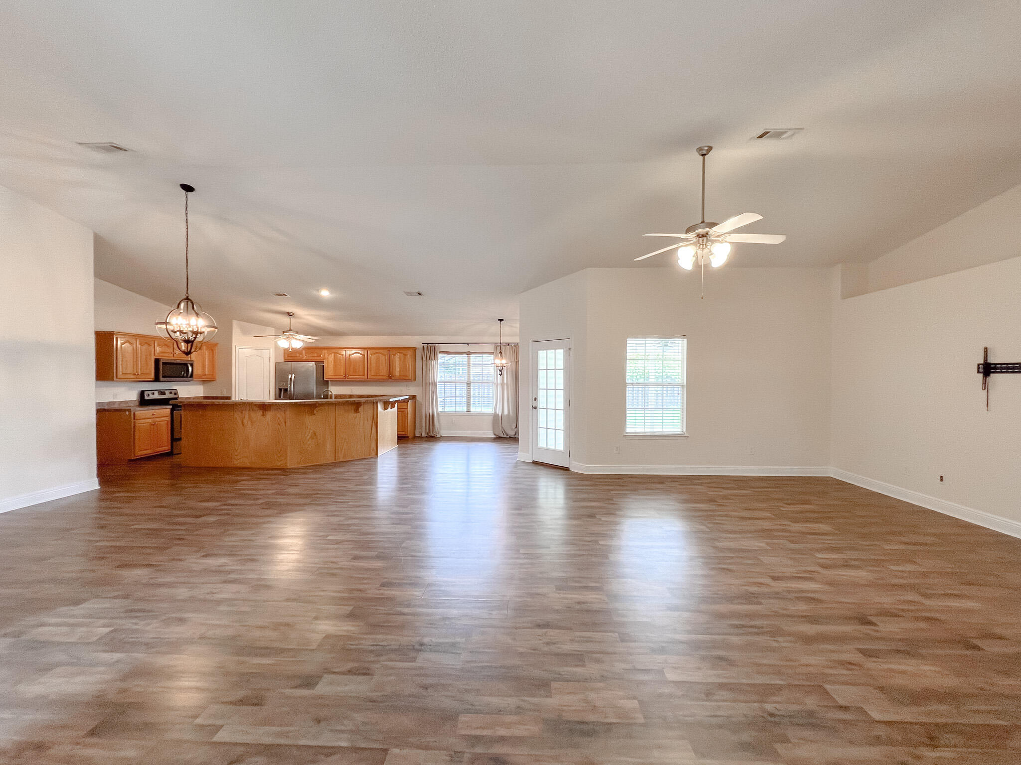 LEE FARMS PH I - Residential