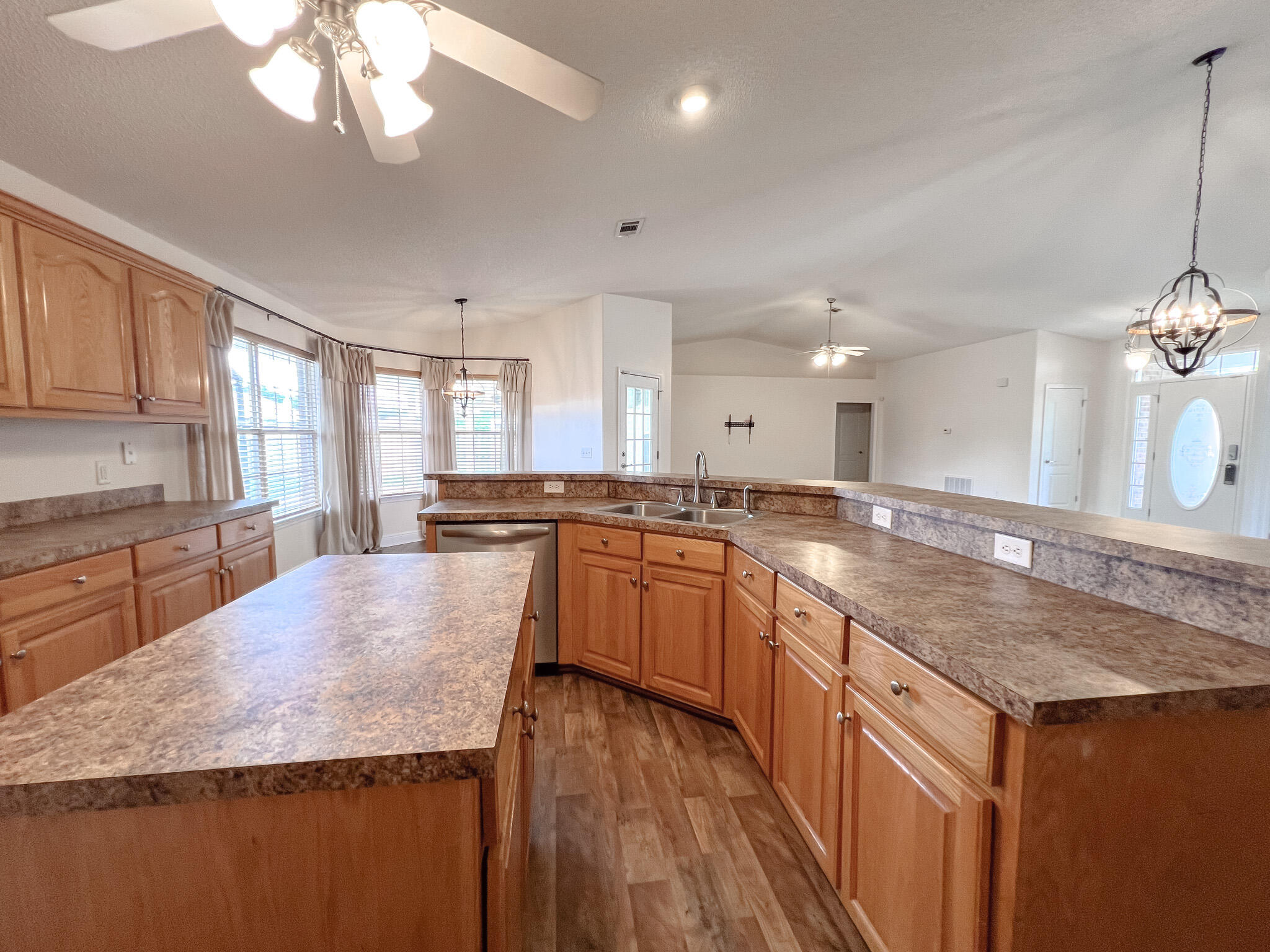 LEE FARMS PH I - Residential