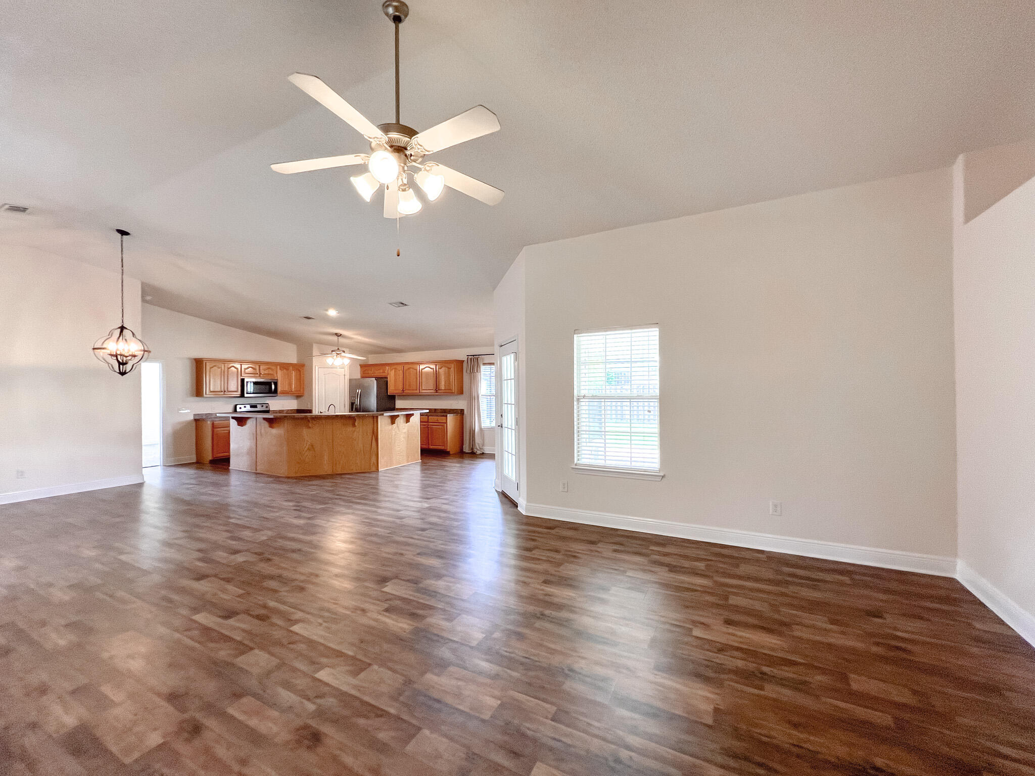 LEE FARMS PH I - Residential