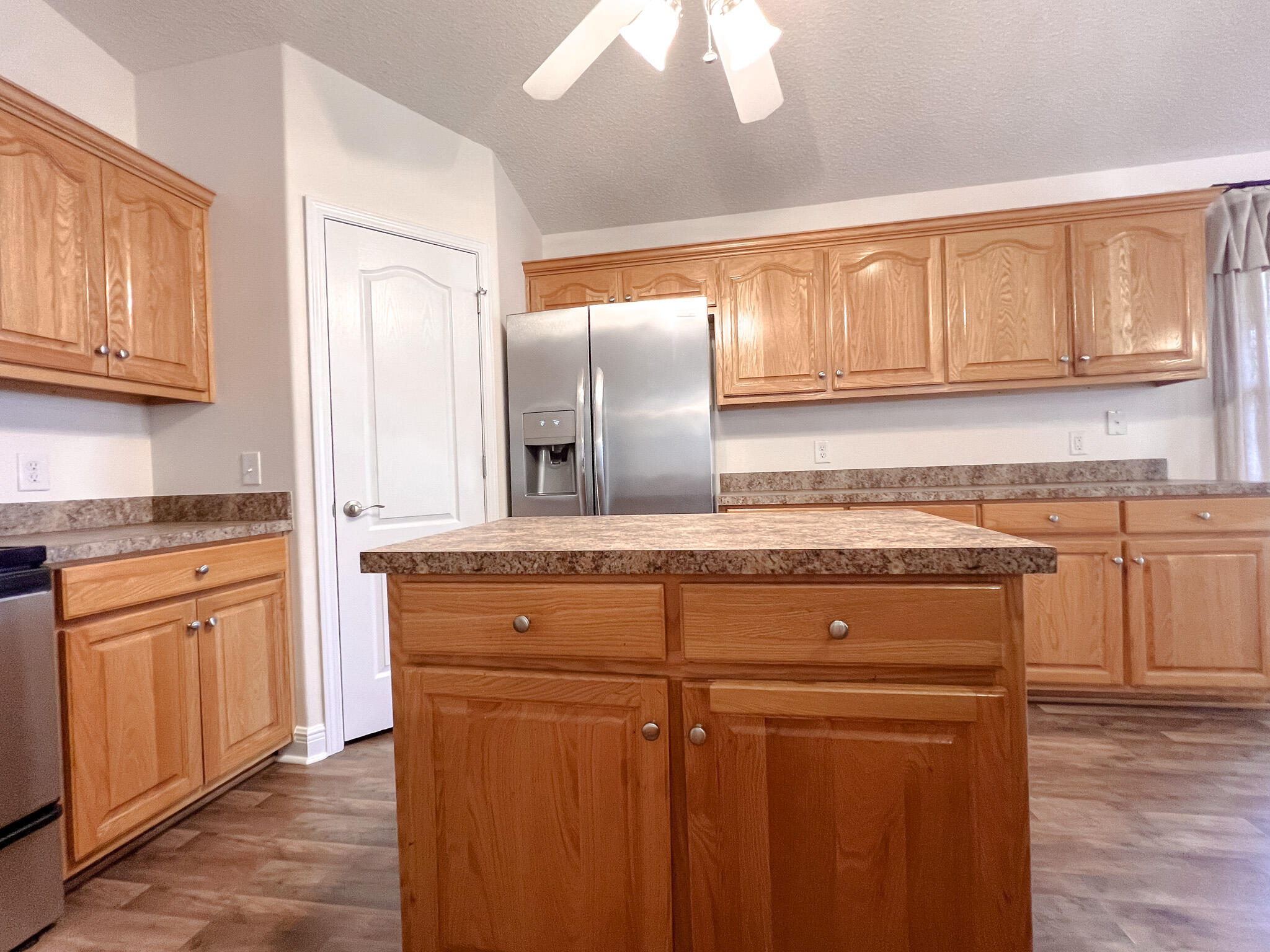 LEE FARMS PH I - Residential