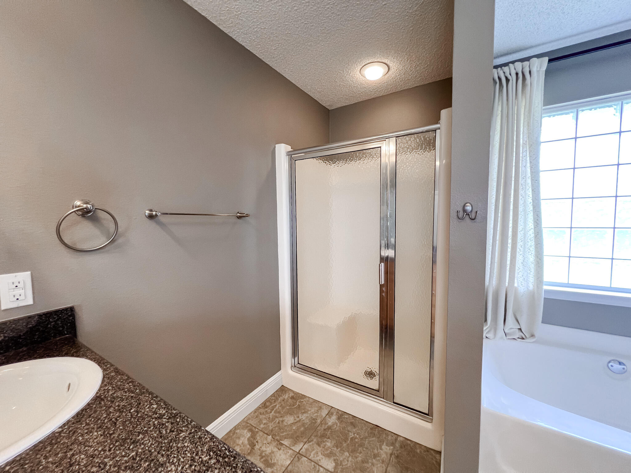 LEE FARMS PH I - Residential