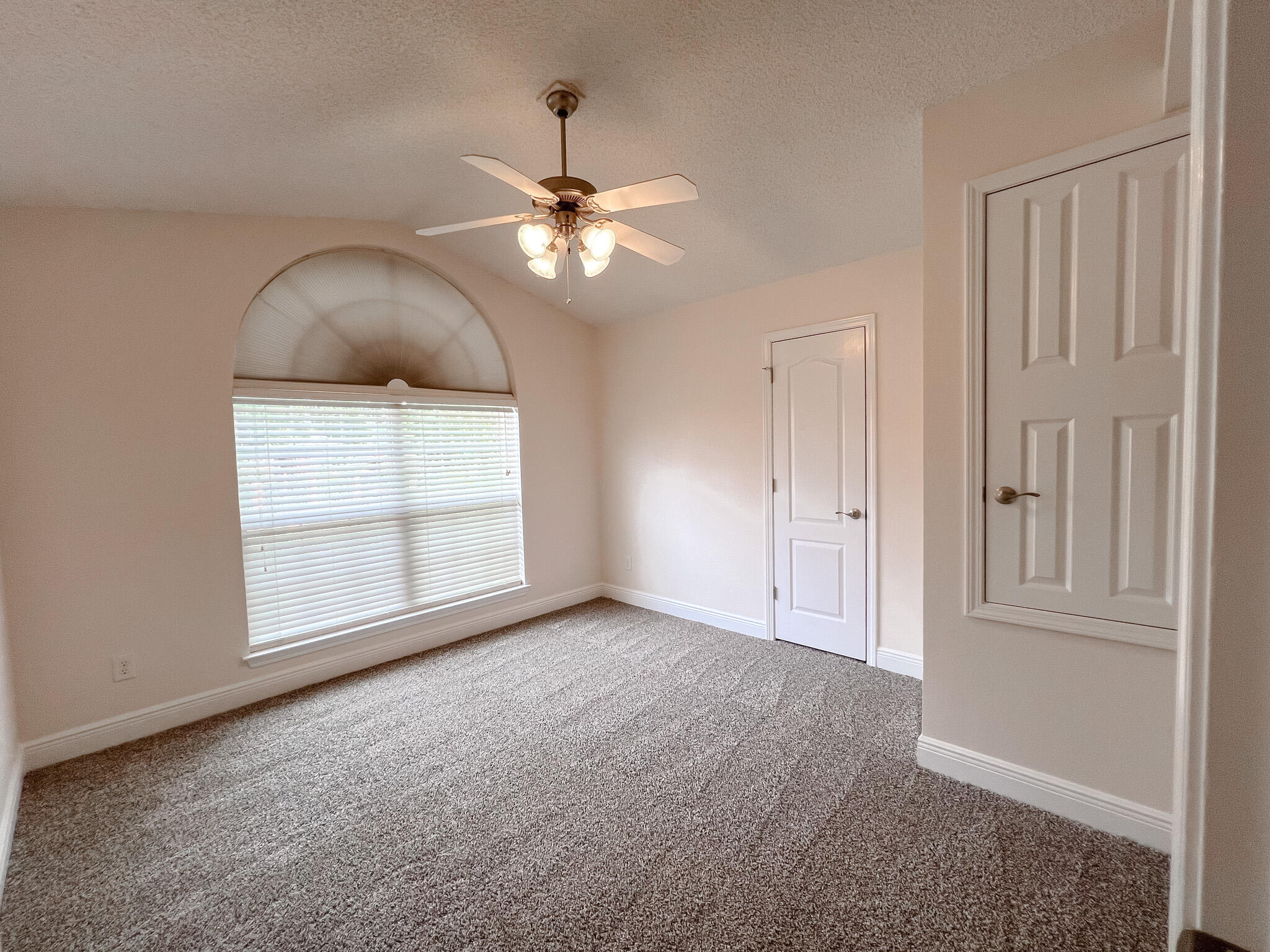 LEE FARMS PH I - Residential