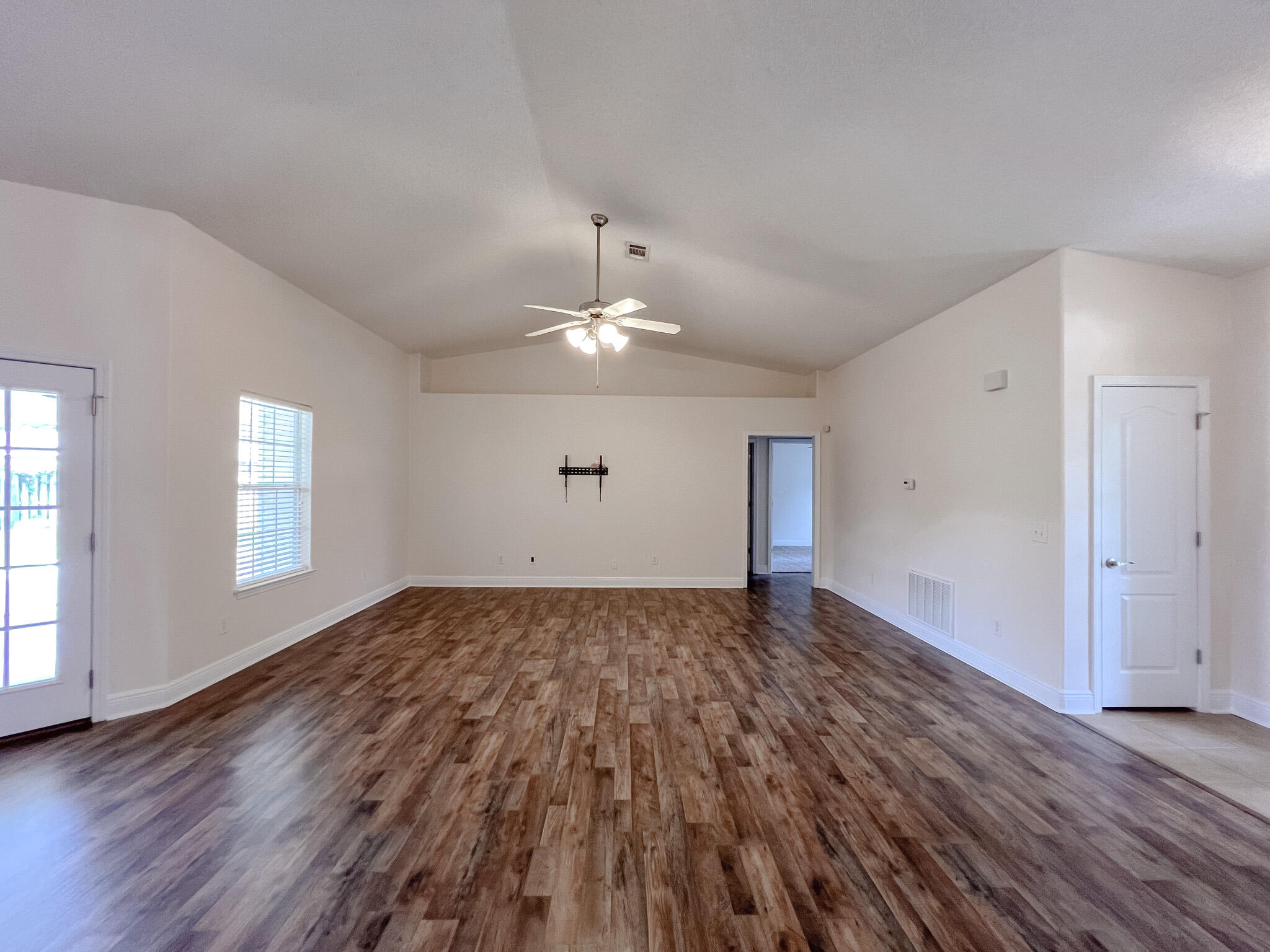 LEE FARMS PH I - Residential