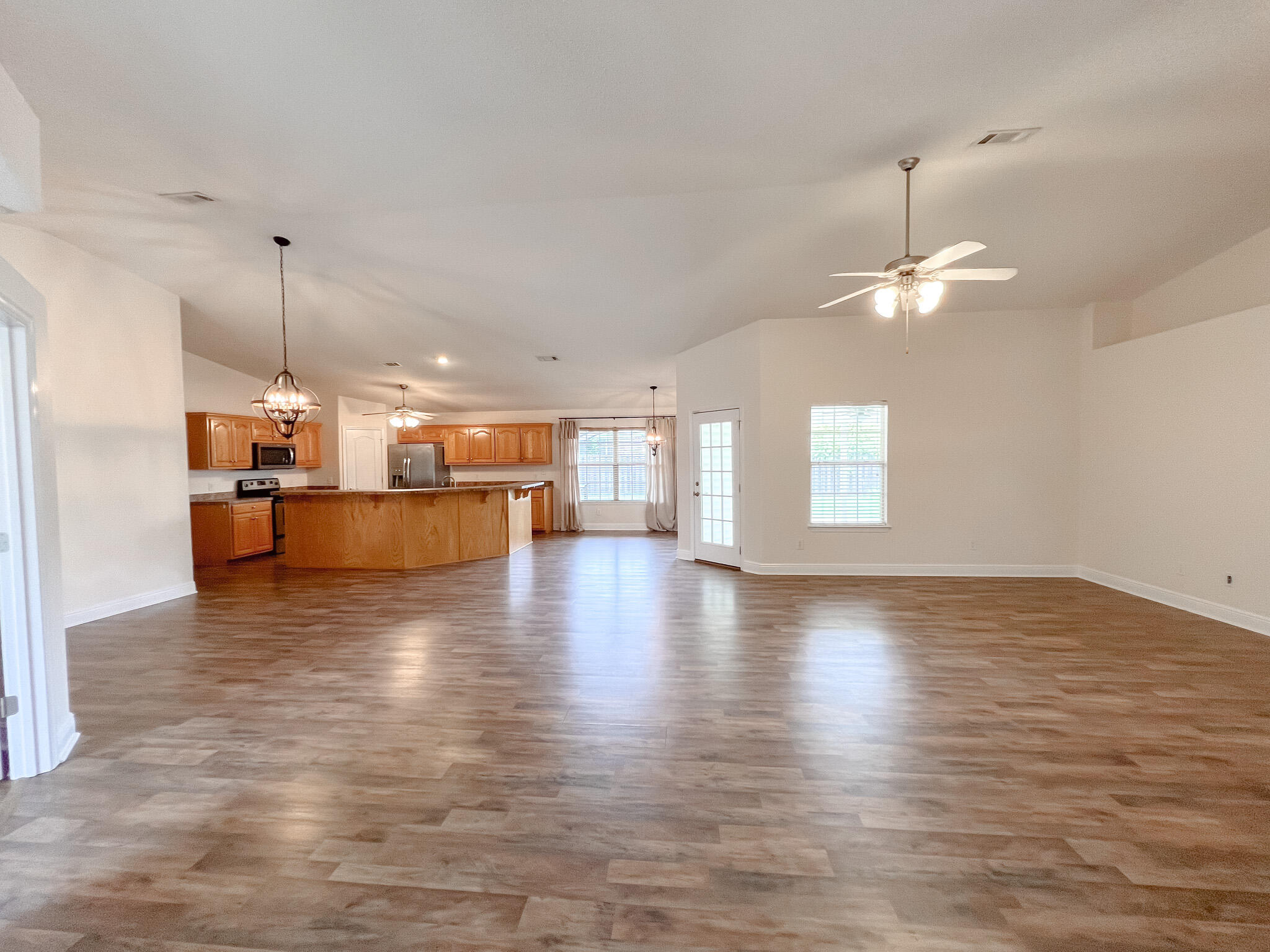 LEE FARMS PH I - Residential