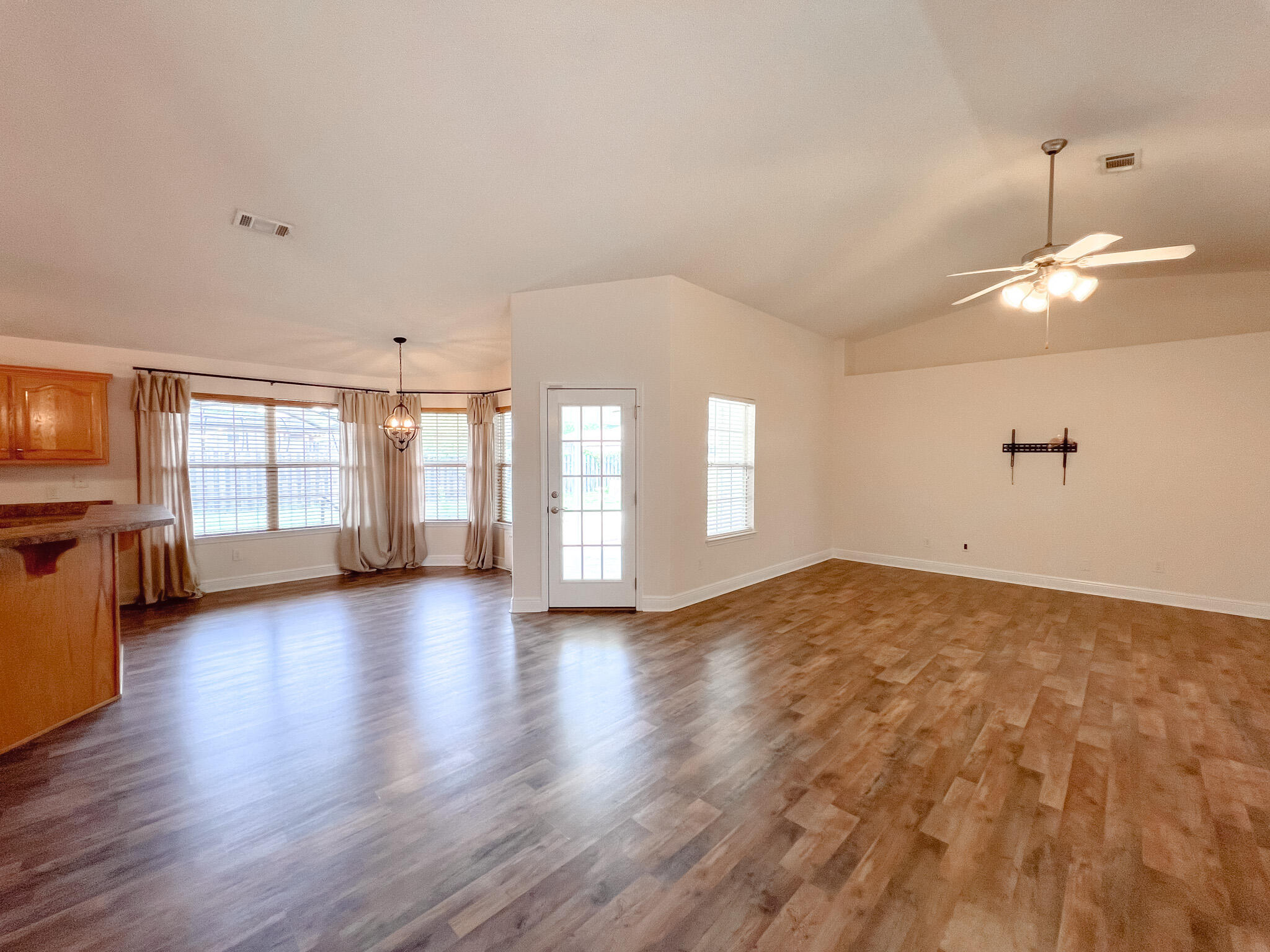 LEE FARMS PH I - Residential