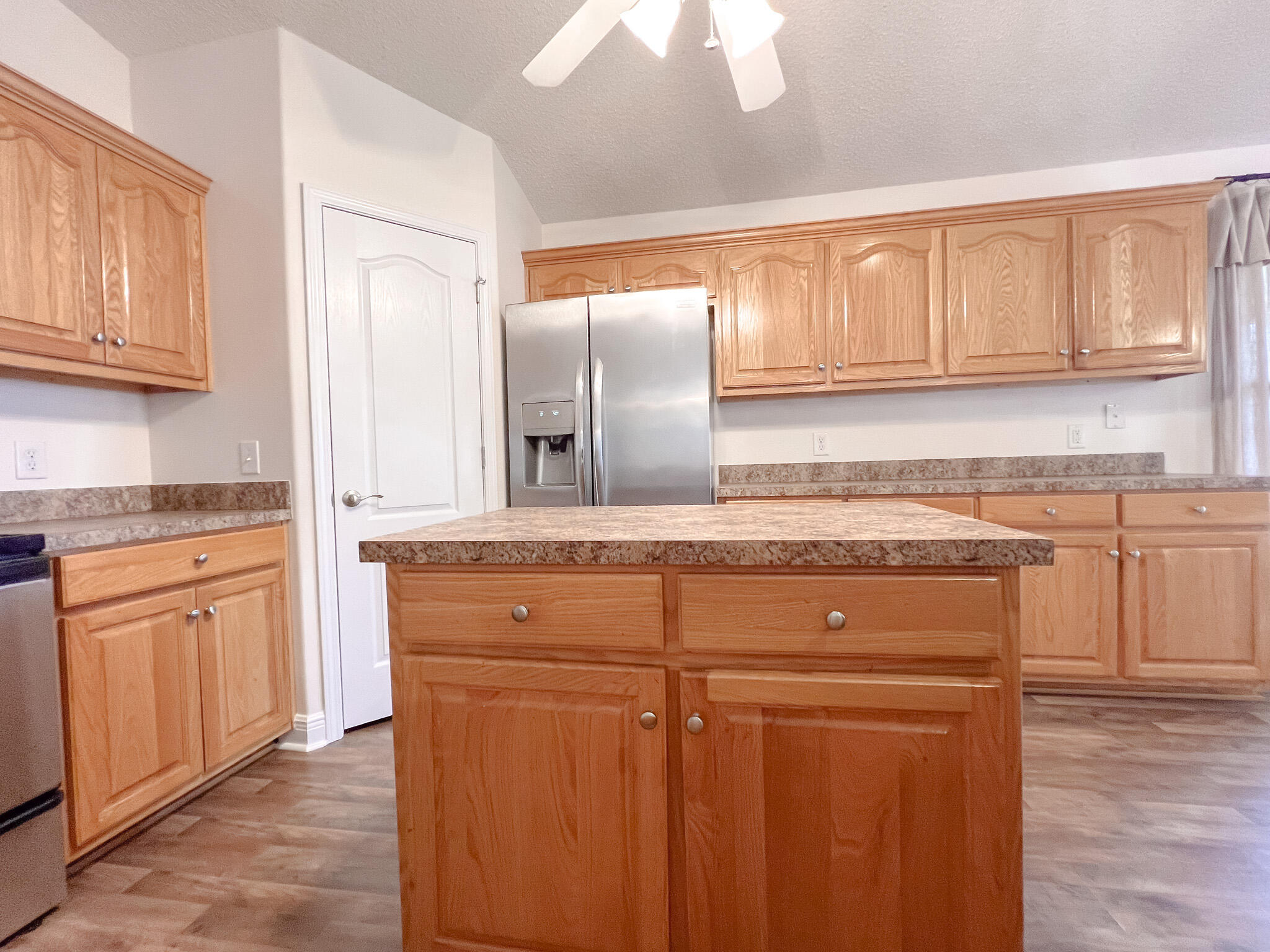 LEE FARMS PH I - Residential