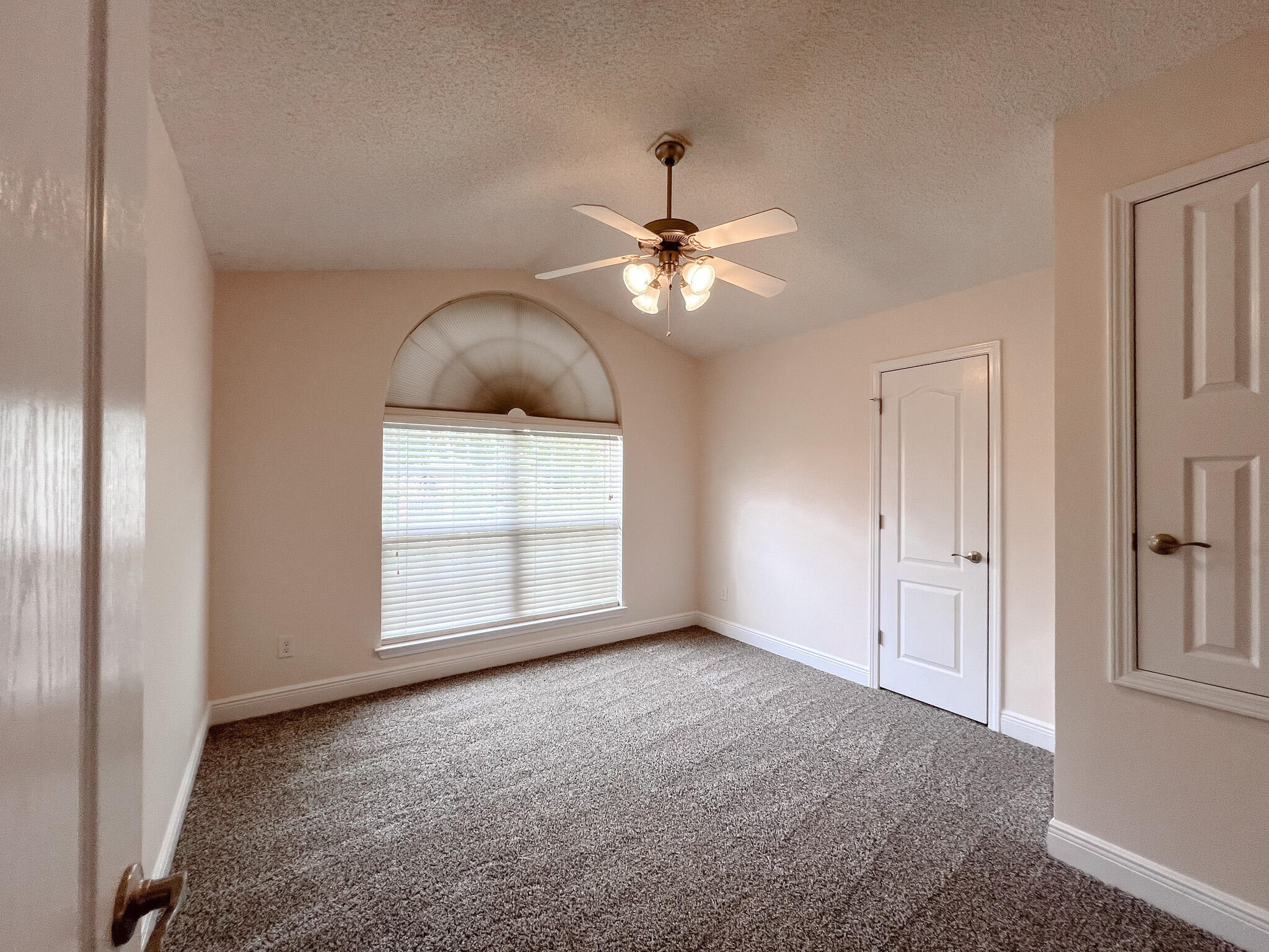 LEE FARMS PH I - Residential