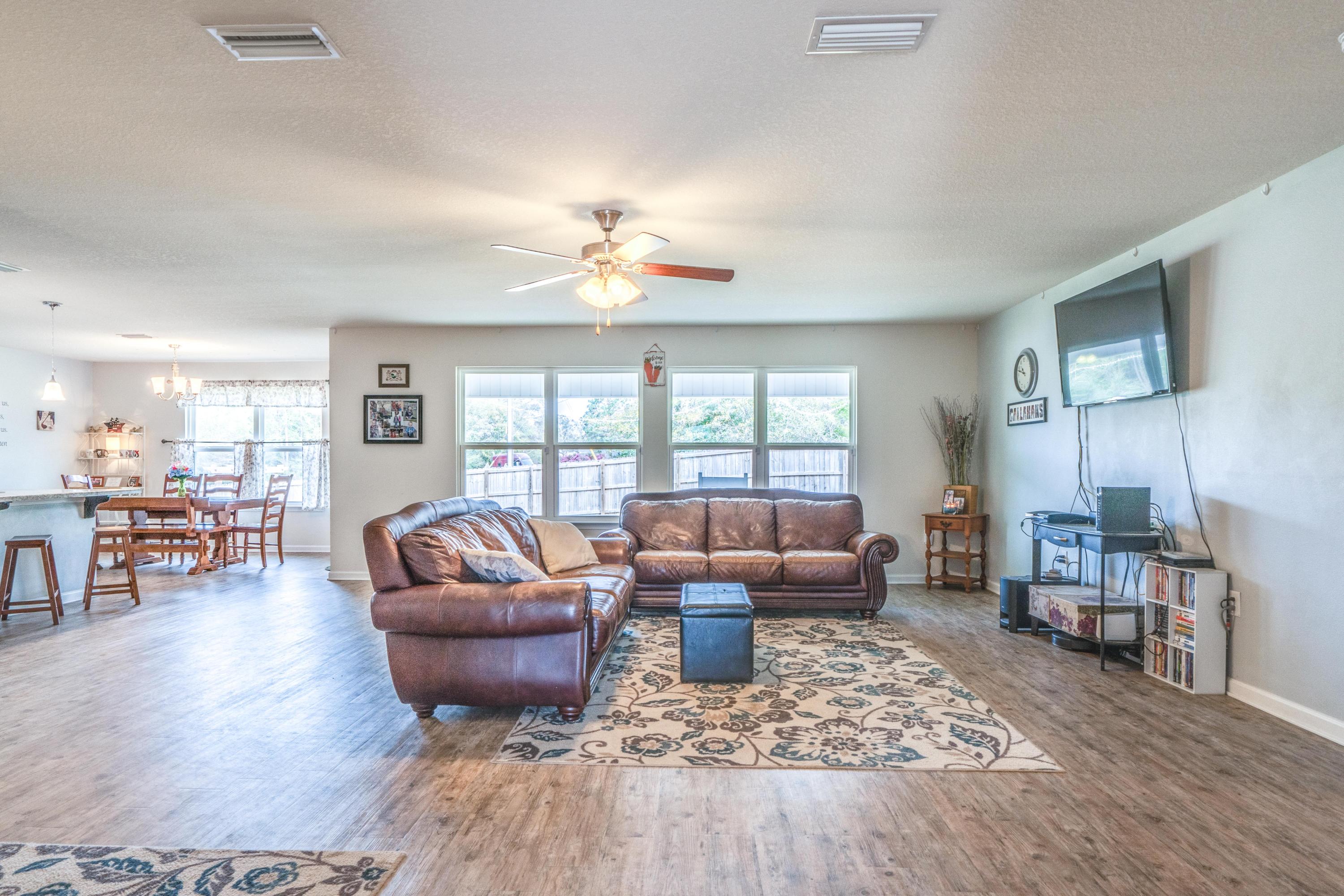 PARTRIDGE HILLS - Residential