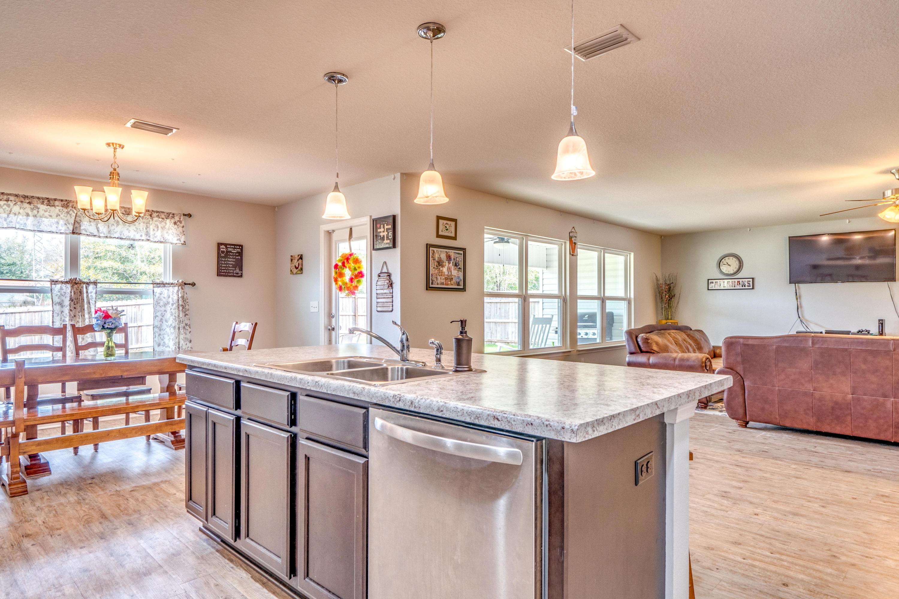 PARTRIDGE HILLS - Residential