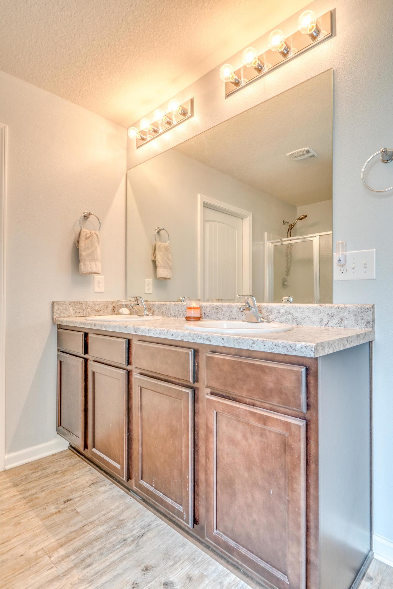 PARTRIDGE HILLS - Residential