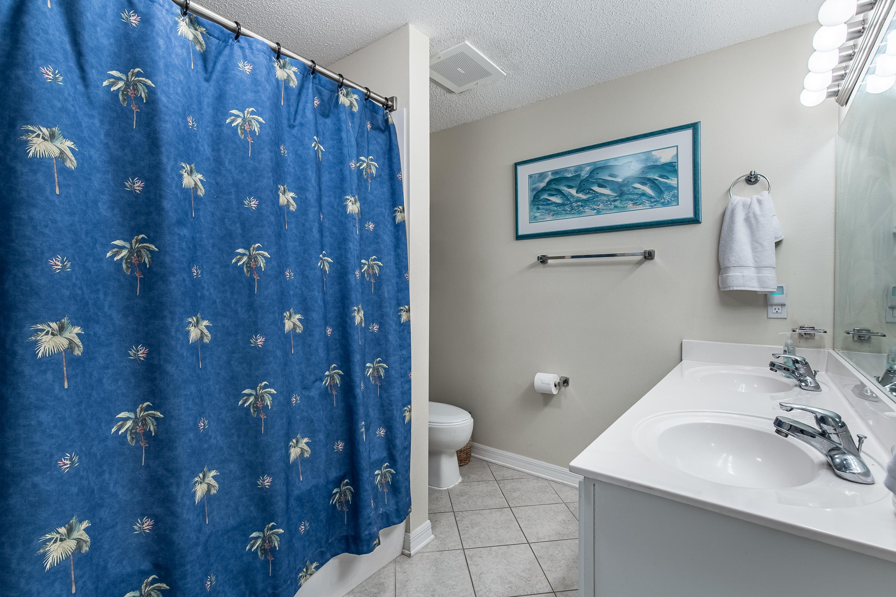 SUMMERWIND CONDOS - Residential