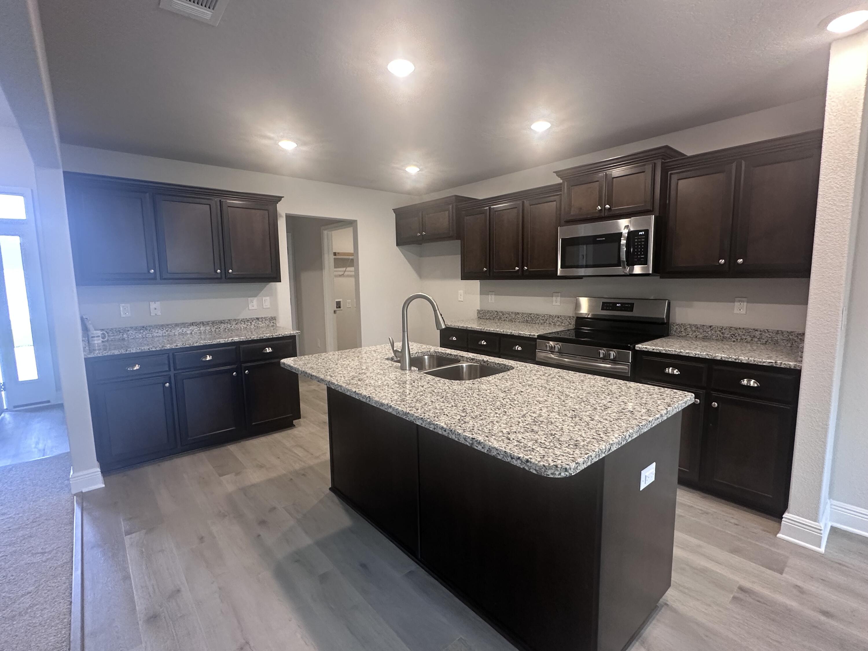 Ashton View - Residential