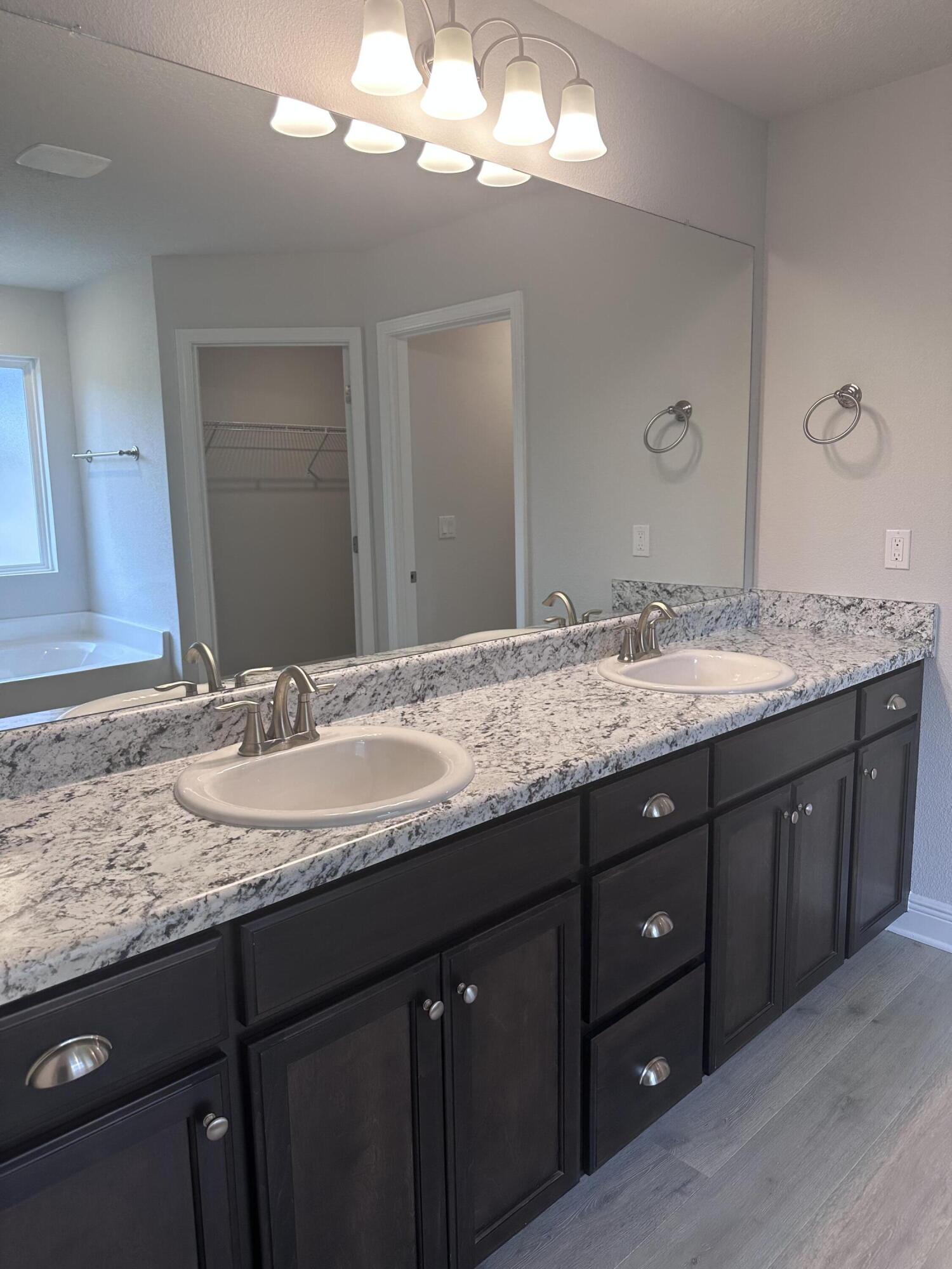 Ashton View - Residential