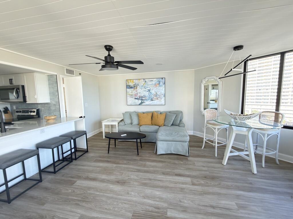 SUNBIRD CONDO - Residential