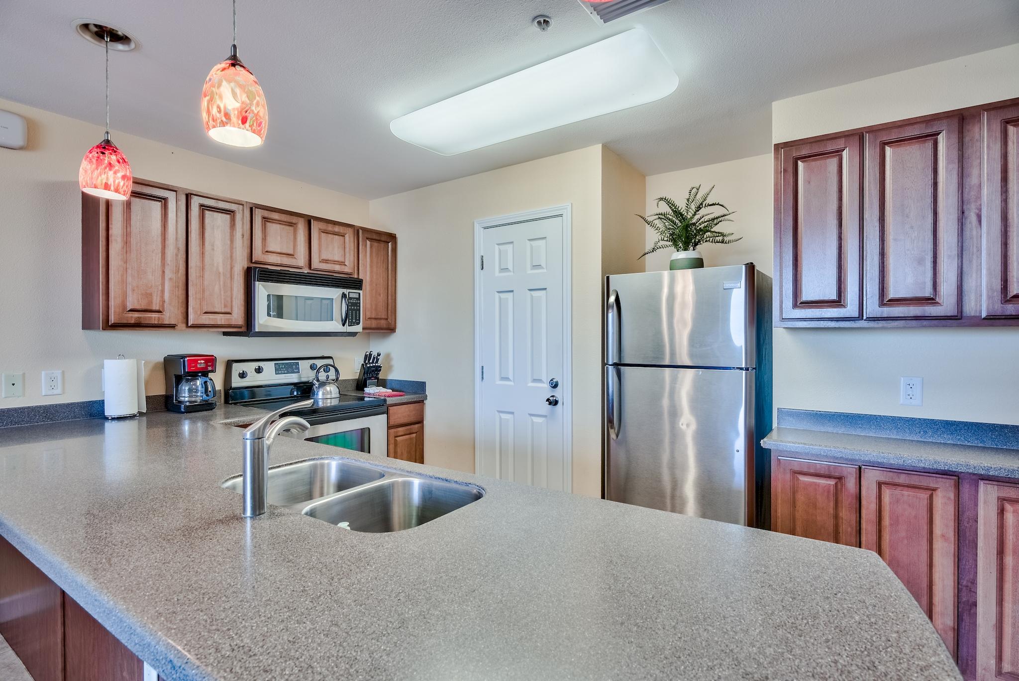 BEACH RESORT CONDOMINIUM - Residential