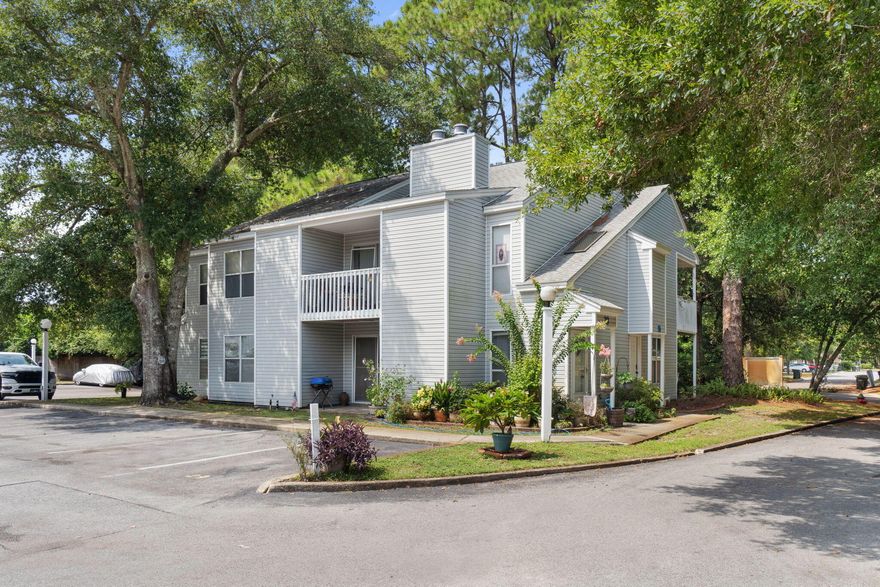 *Now offering VA financing. Quiet and convenient location just minutes away from the shops & restaurants of downtown Ft. Walton Beach & Okaloosa Island. Easy access ground level 2BR/2B unit. Updated countertops and appliances along with A/C and water heater. Awesome beach vibe with murals throughout the unit. Great investment property with 22K in annual rental projections.