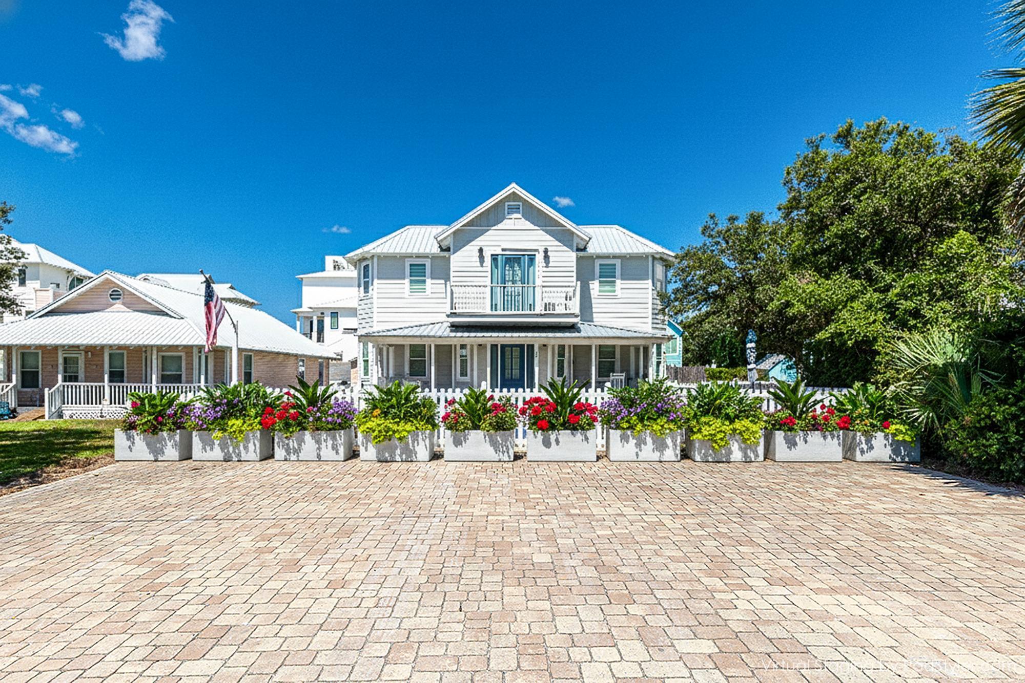 GULF SHORE MANOR - Residential