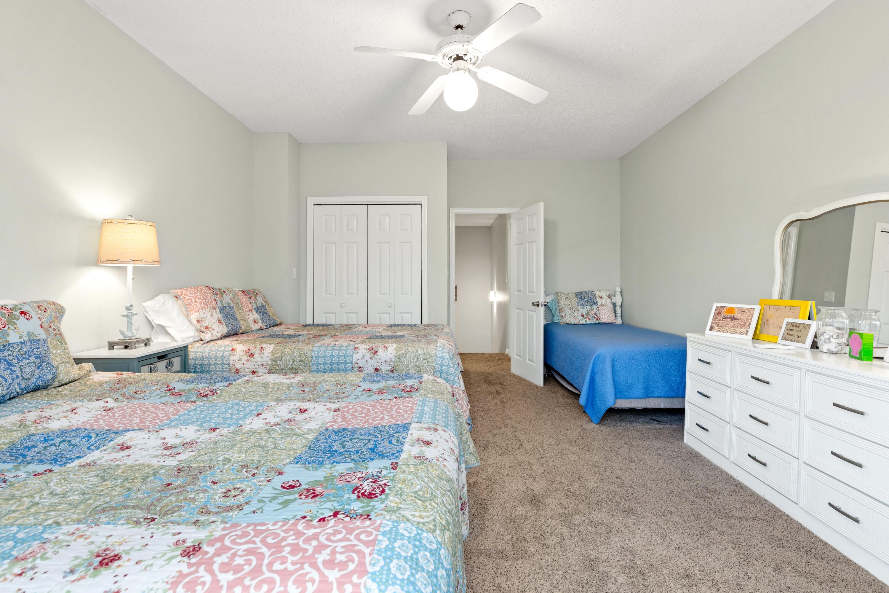 GULF SHORE MANOR - Residential