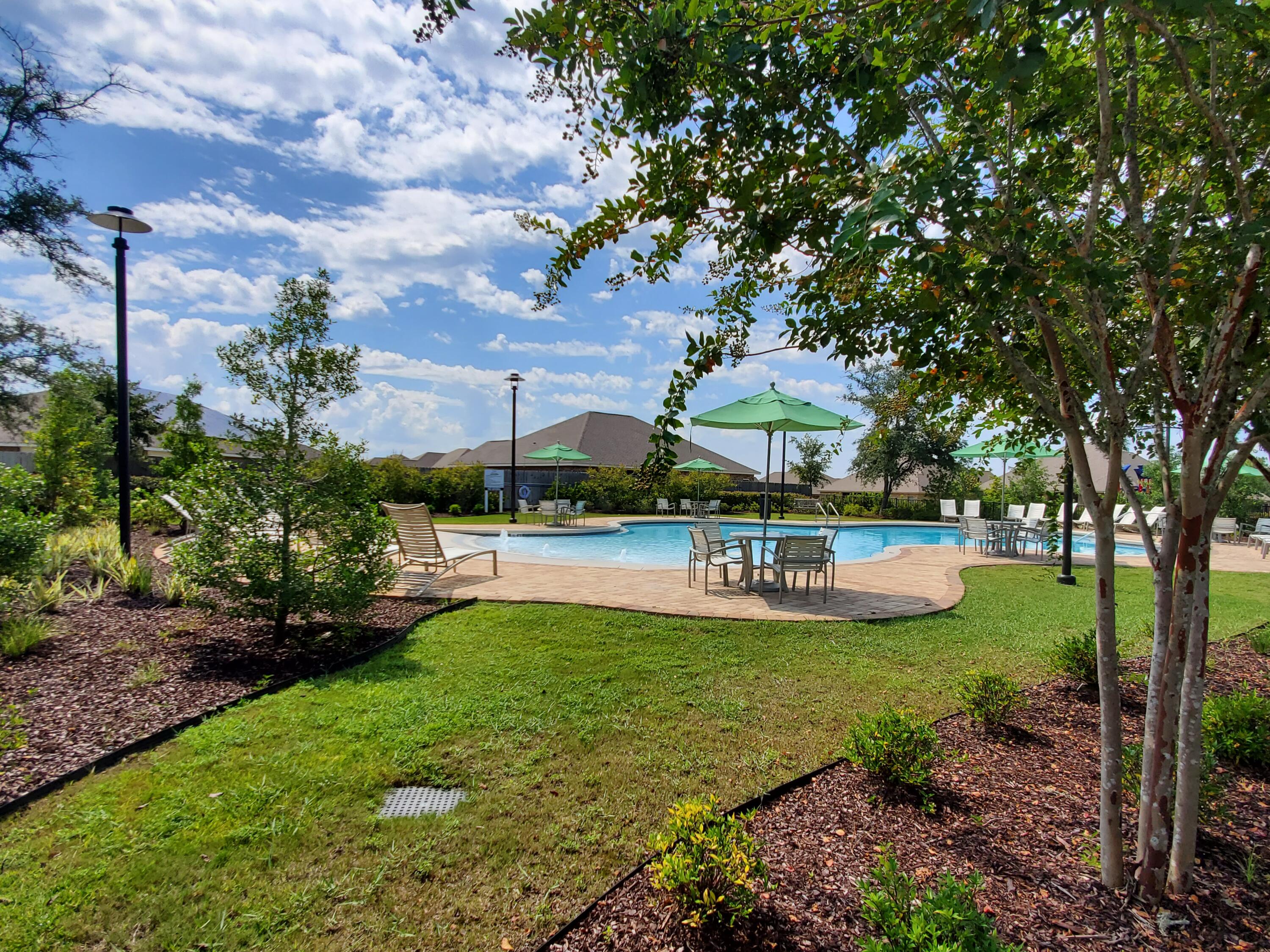 Redstone Commons - Residential Lease