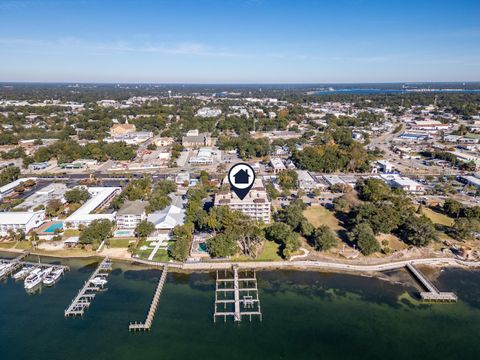 A home in Fort Walton Beach