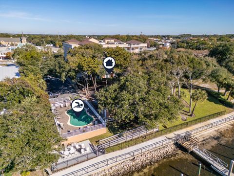 A home in Fort Walton Beach