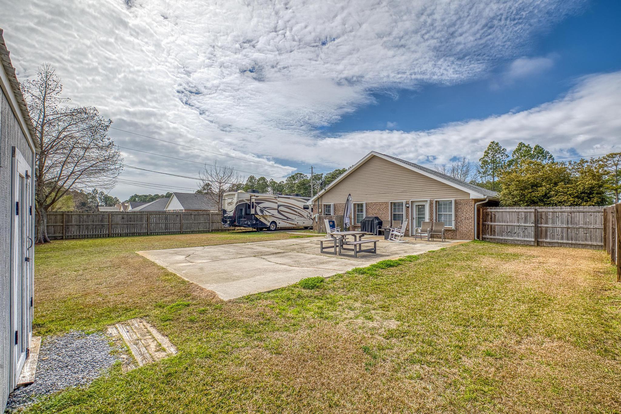 :HAMPTON RIDGE ESTATES - Residential