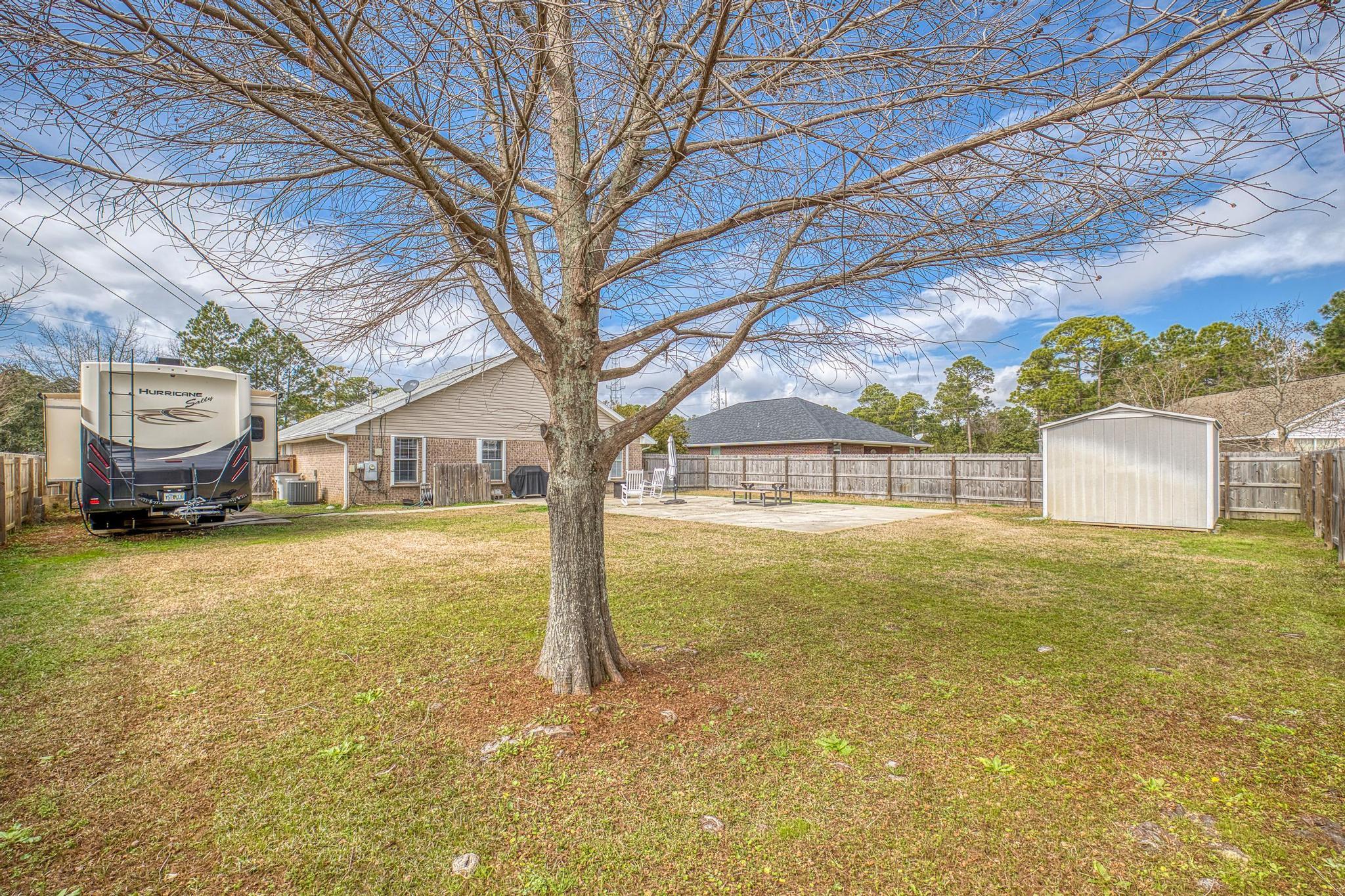 :HAMPTON RIDGE ESTATES - Residential