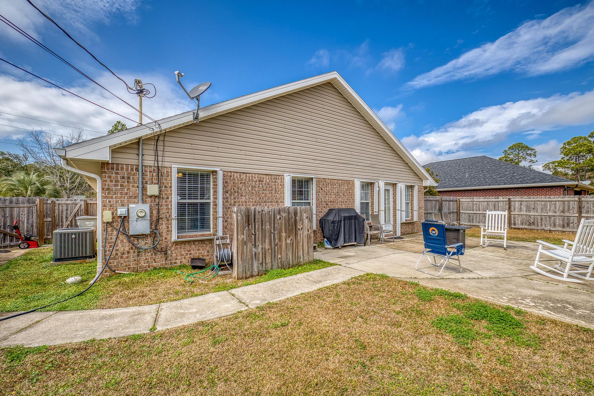 :HAMPTON RIDGE ESTATES - Residential