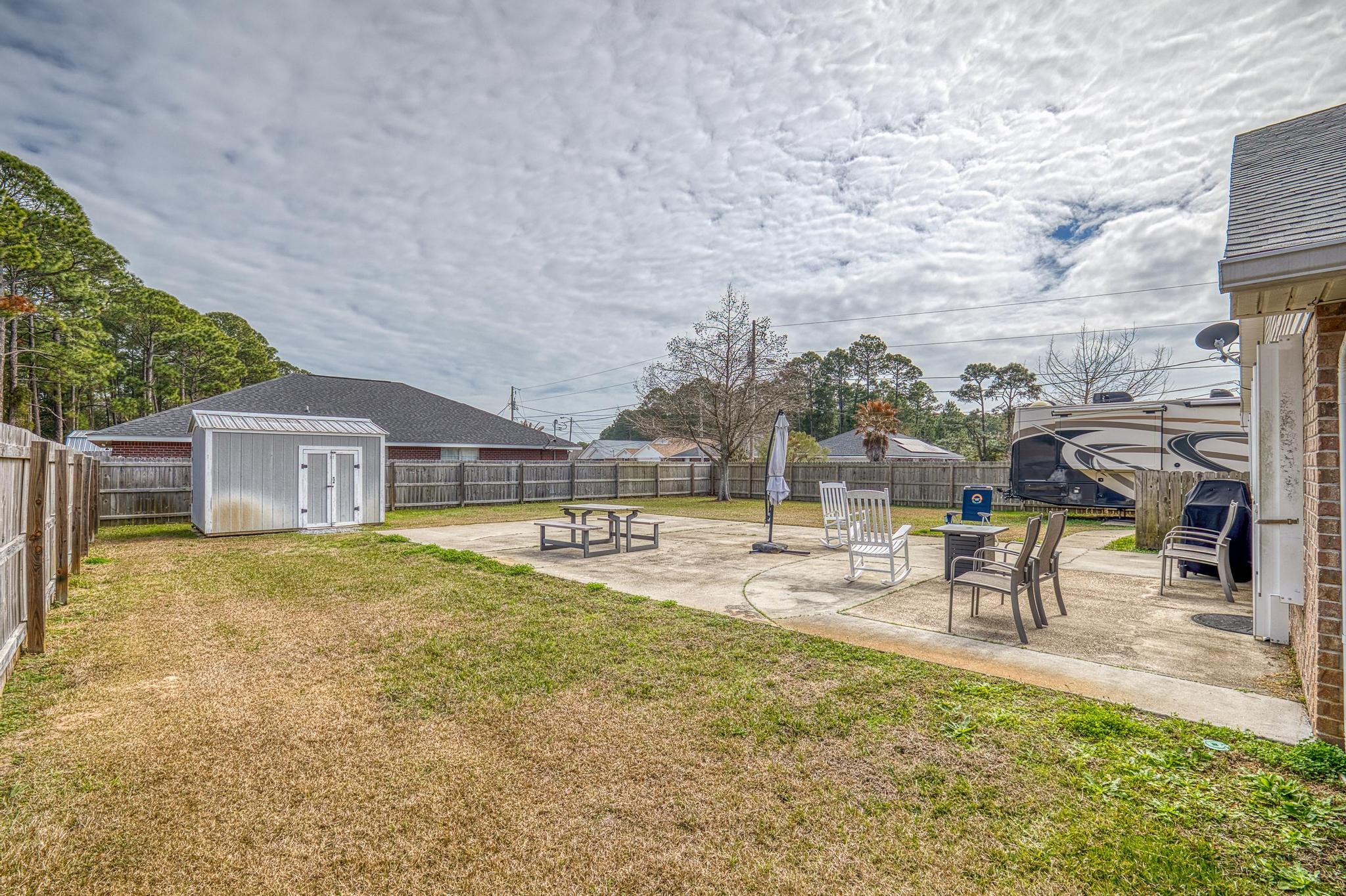 :HAMPTON RIDGE ESTATES - Residential