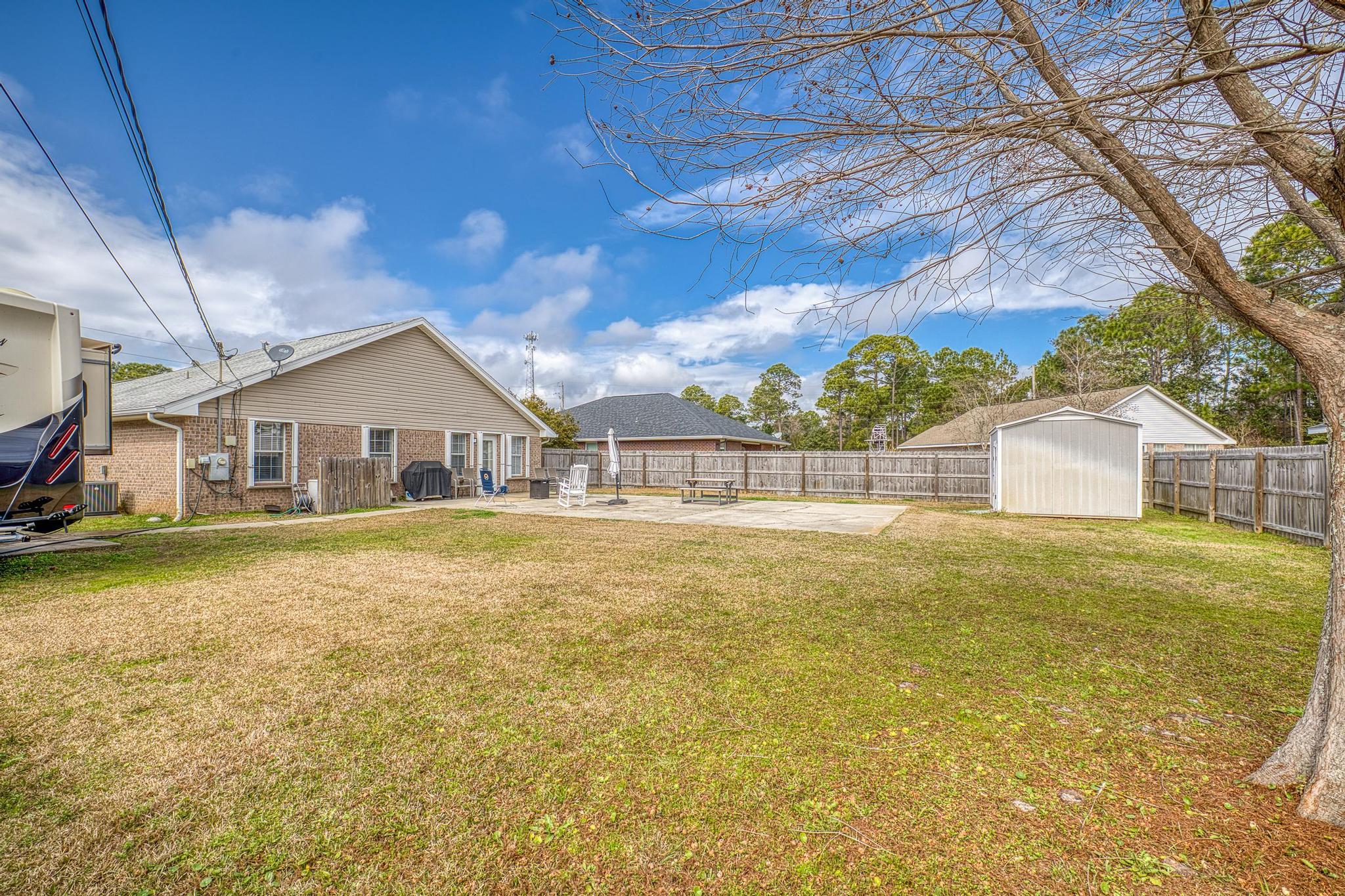 :HAMPTON RIDGE ESTATES - Residential