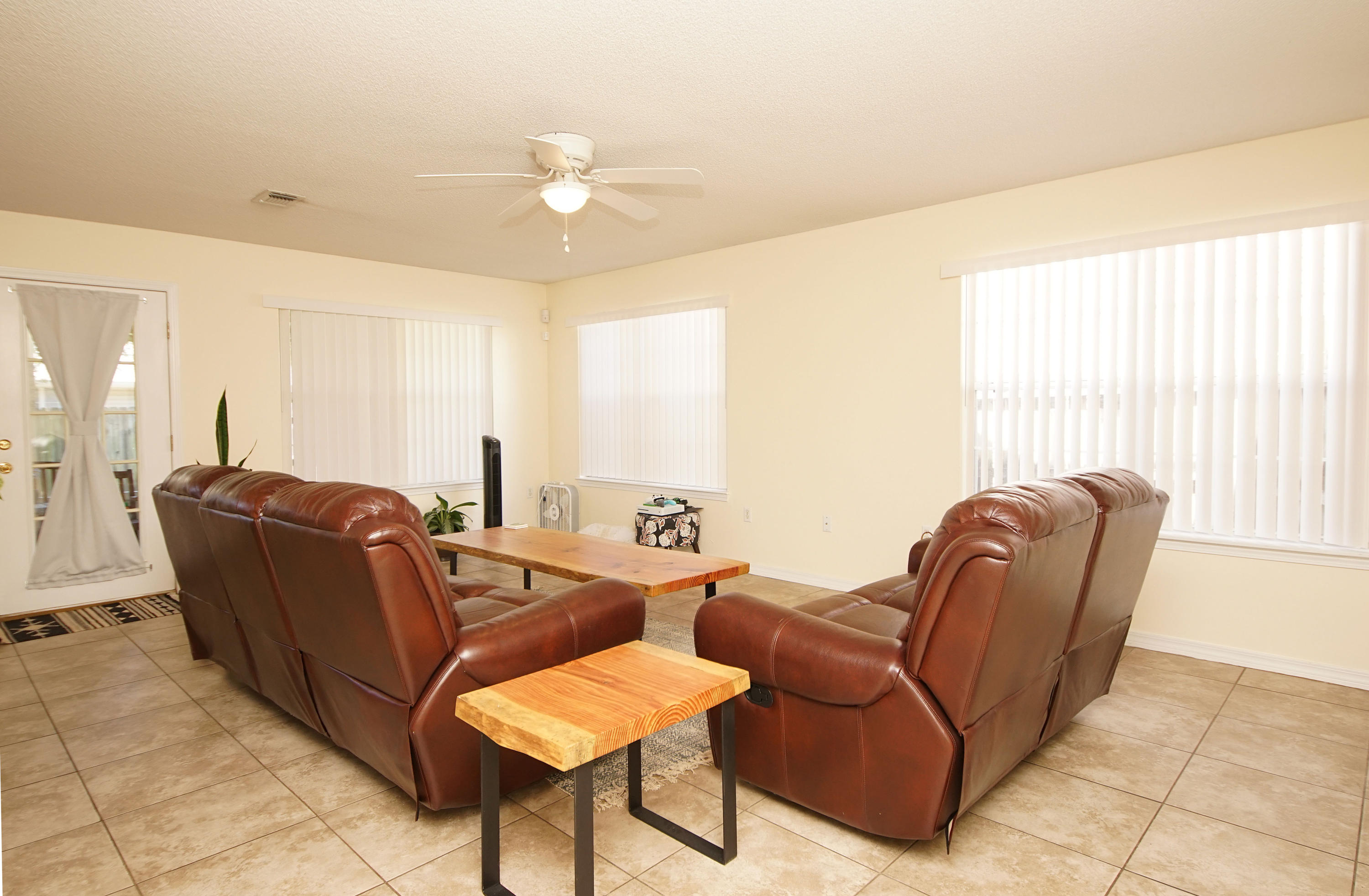 WATERFORD ESTATES S/D - Residential