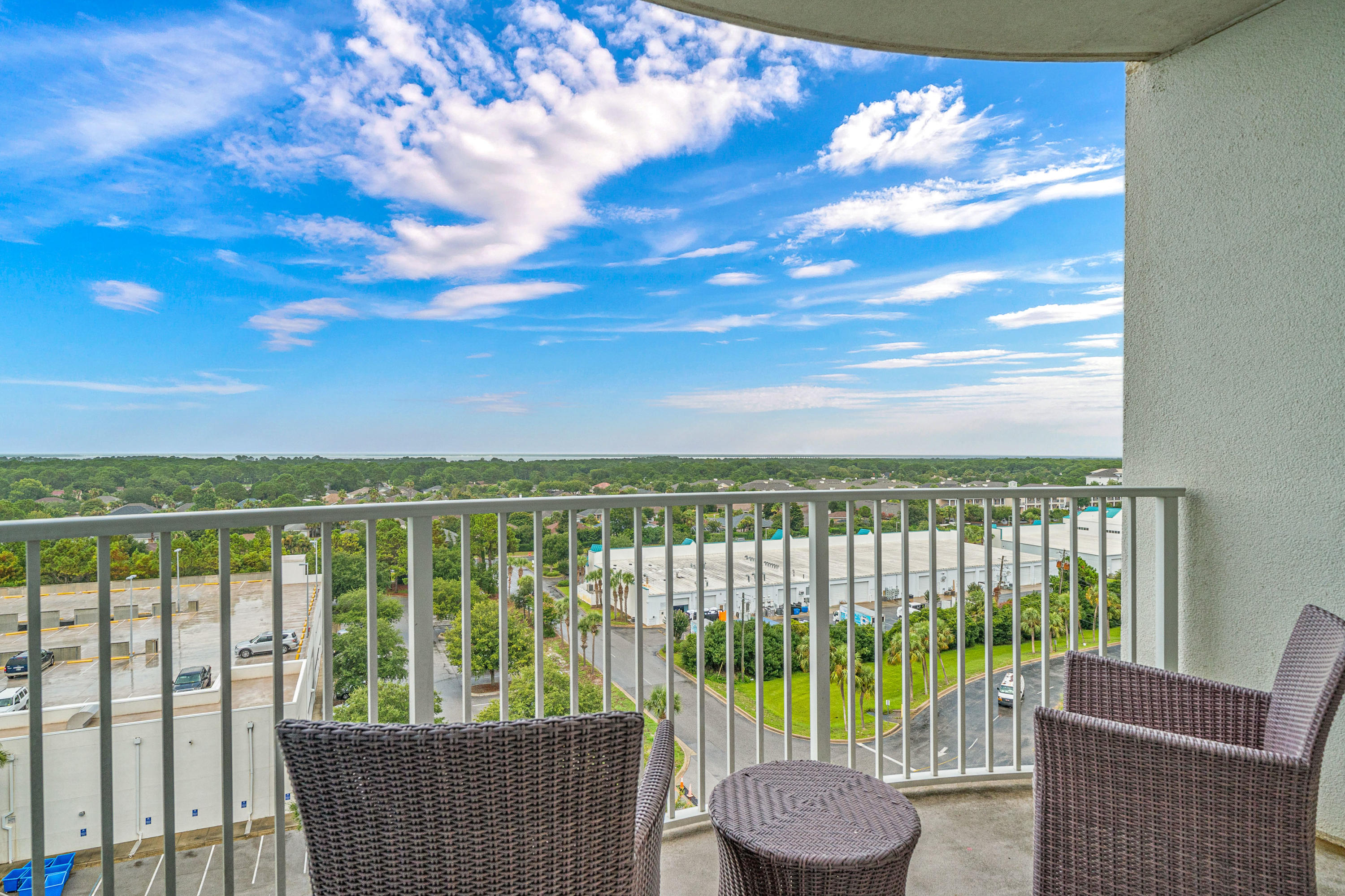he palms of Destin Resort has it all to offer to its owners/guest. Close to the beach and with plenty of amenities there's so much to enjoy at this complex. Destin's largest lagoon pool with waterfall features, a kiddie pool, hot tub, and splash pad. Playground, fitness center, and tennis and basketball courts are a walking distance. A day at the beach? Don't worry The resort offers complimentary shuttle service to the beach for you to enjoy June White Decker Public Beach access which is just a short 2 minutes away.Relax at this comfortable unit with calm ocean views at the distance. Two ample bedrooms with king size beds will be plenty of space for a calm afternoon. Open concept living and dining area, sleeping full pull put sofa allows to accommodate six people with plenty of room