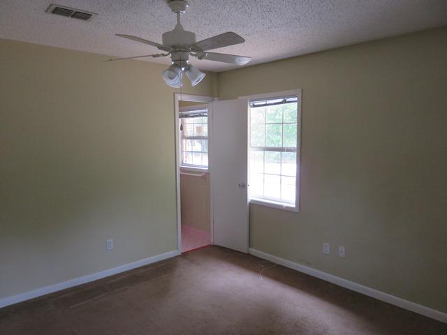 COLONIAL HEIGHTS - Residential