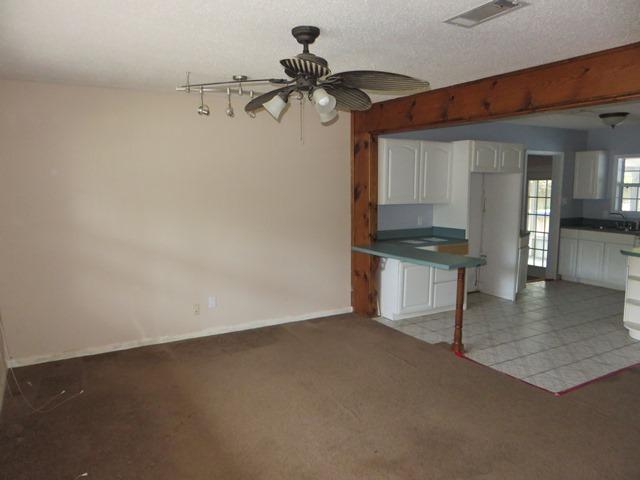 COLONIAL HEIGHTS - Residential