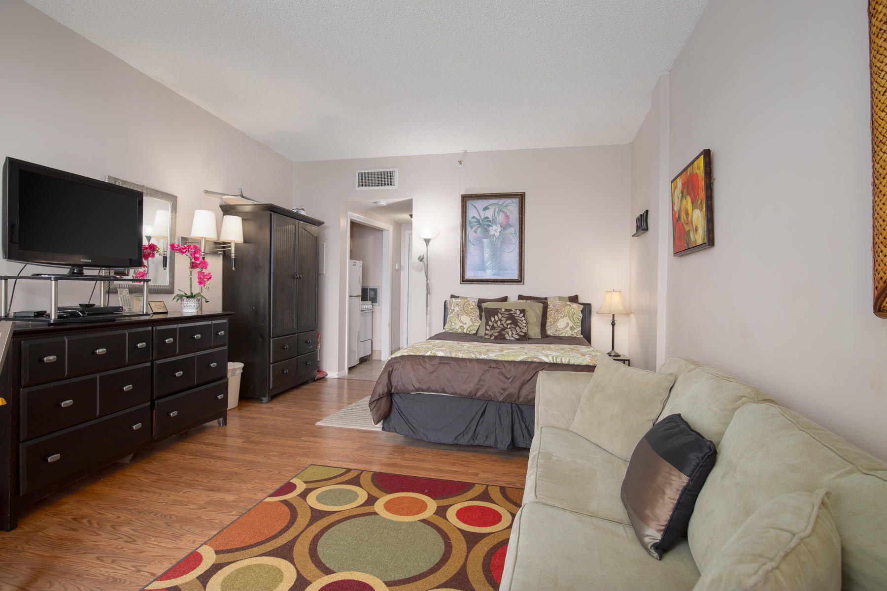 PIRATES BAY PH 1 - Residential