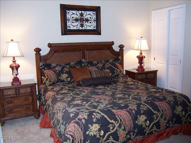 REFLECTIONS - Residential