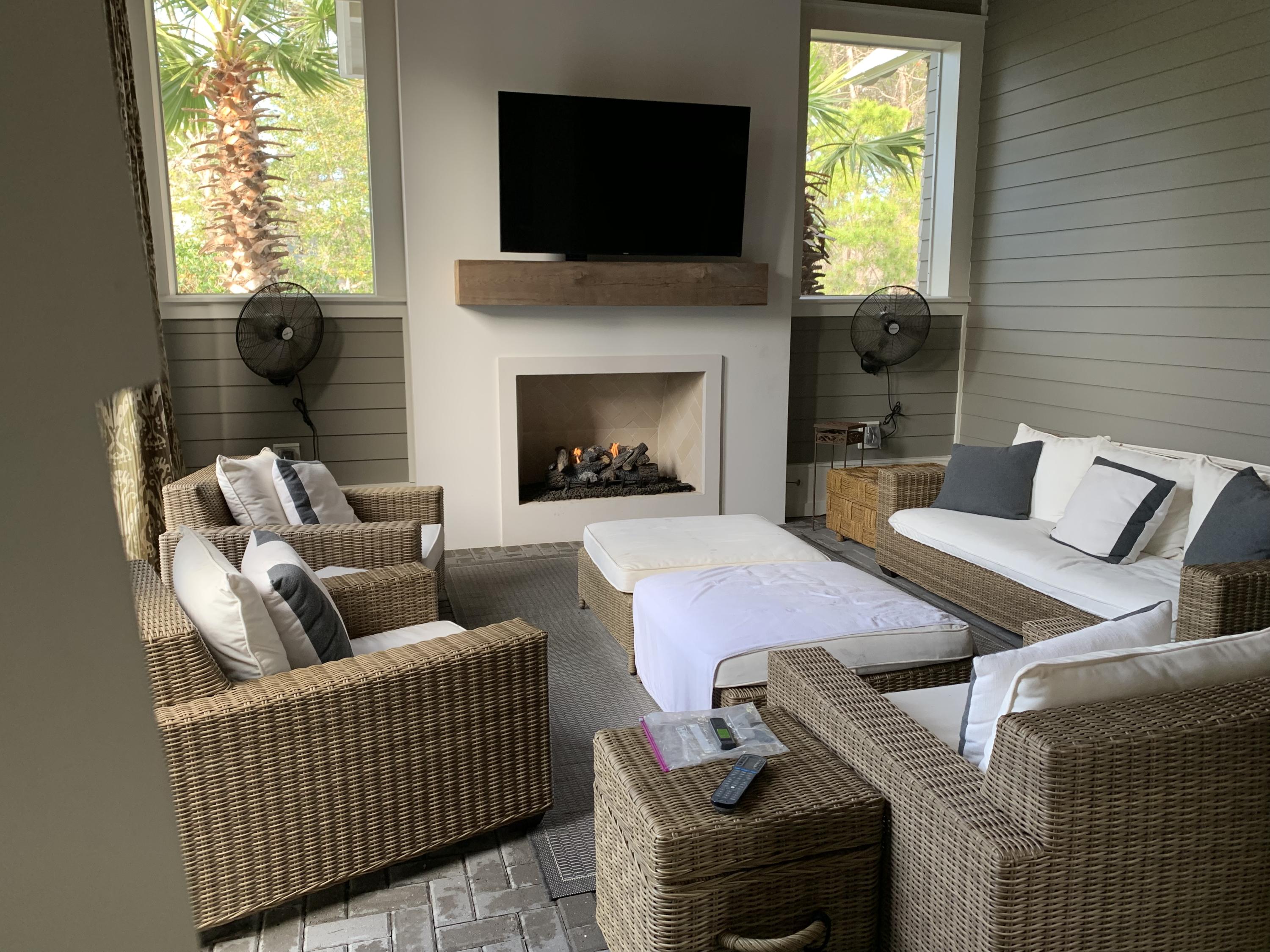 SEAGROVE VILLAGE 6TH ADD - Residential
