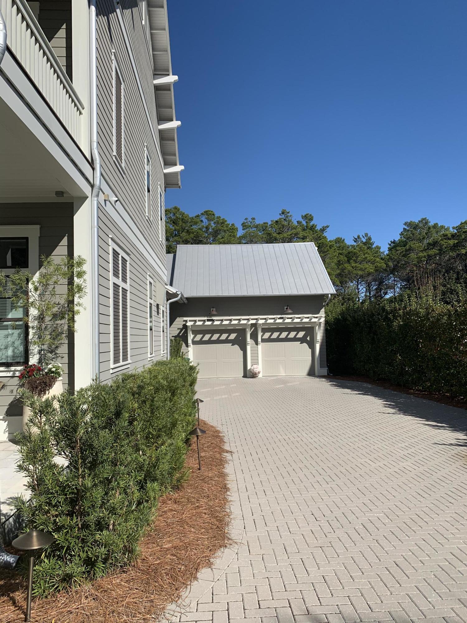 SEAGROVE VILLAGE 6TH ADD - Residential