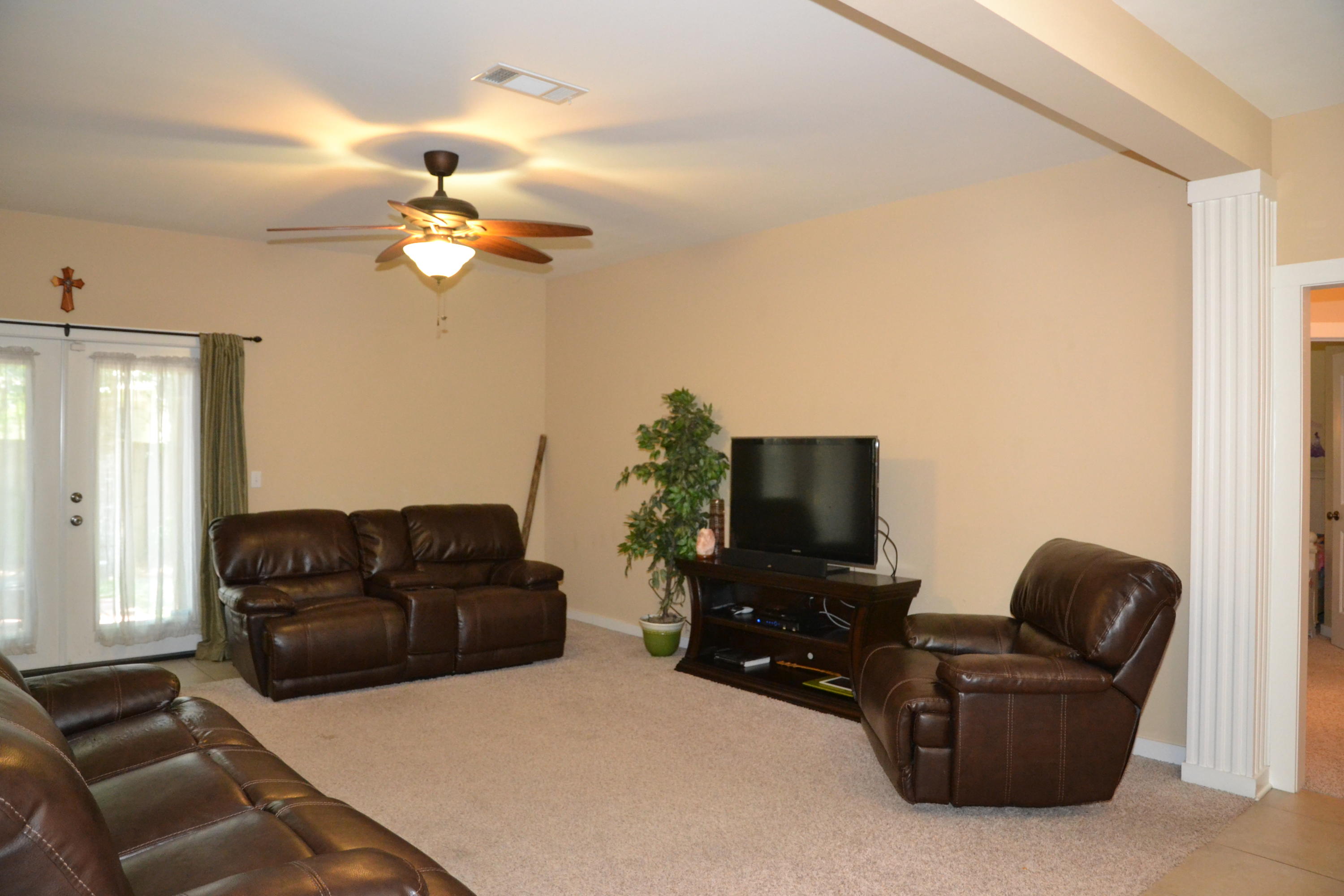 WALSH GLEN ESTATES - Residential