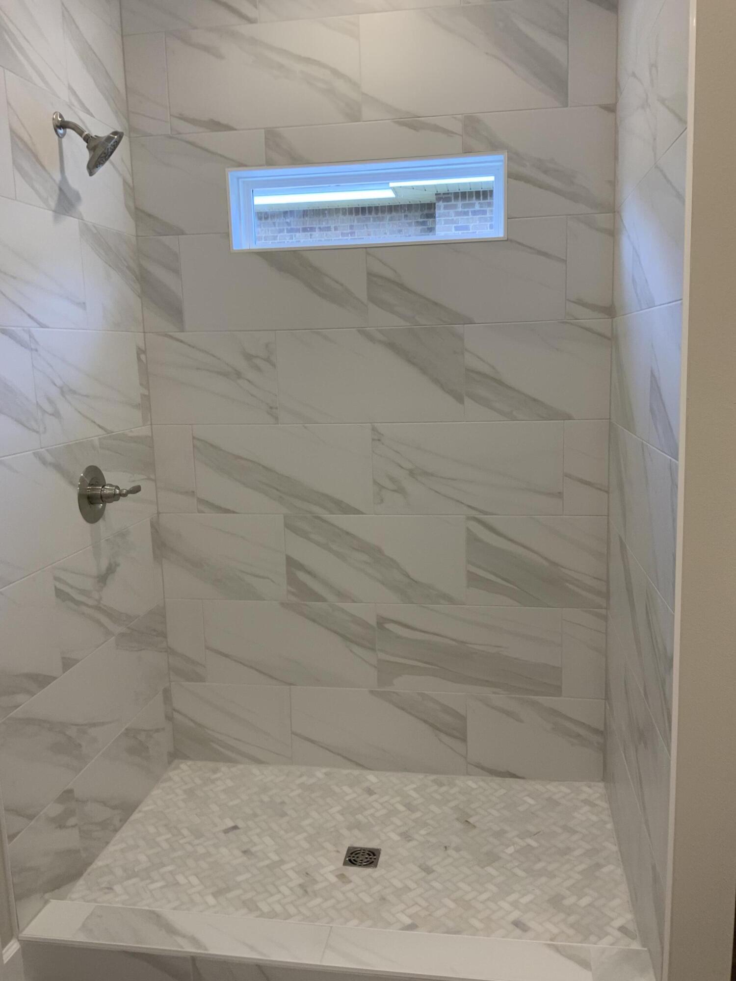 Overlook at Chestnut Ridge - Residential