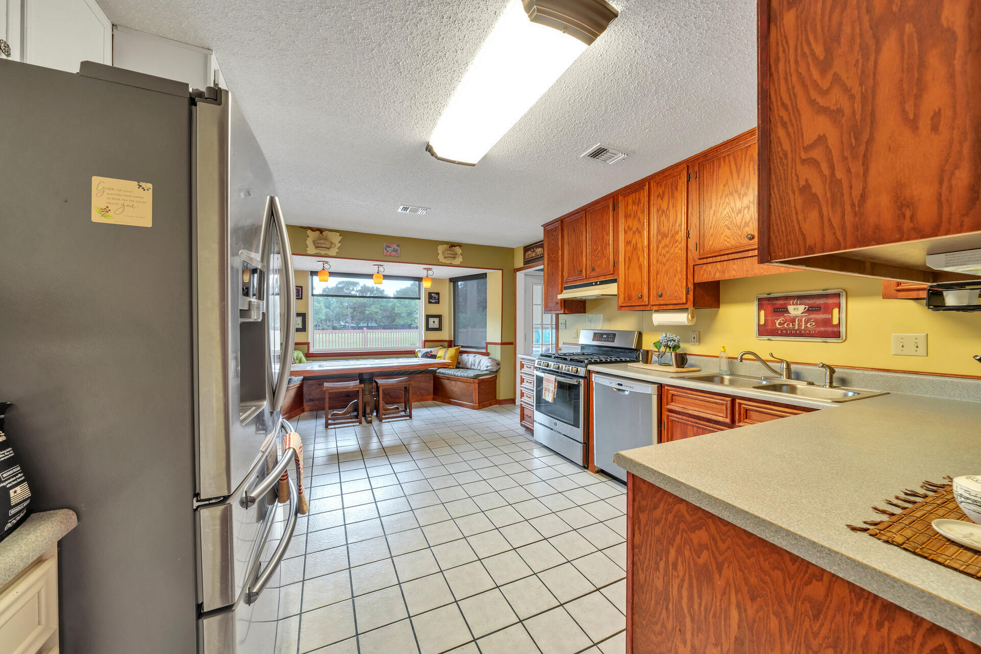 ROCKY BAYOU COUNTRY CLUB ESTATES 1 - Residential