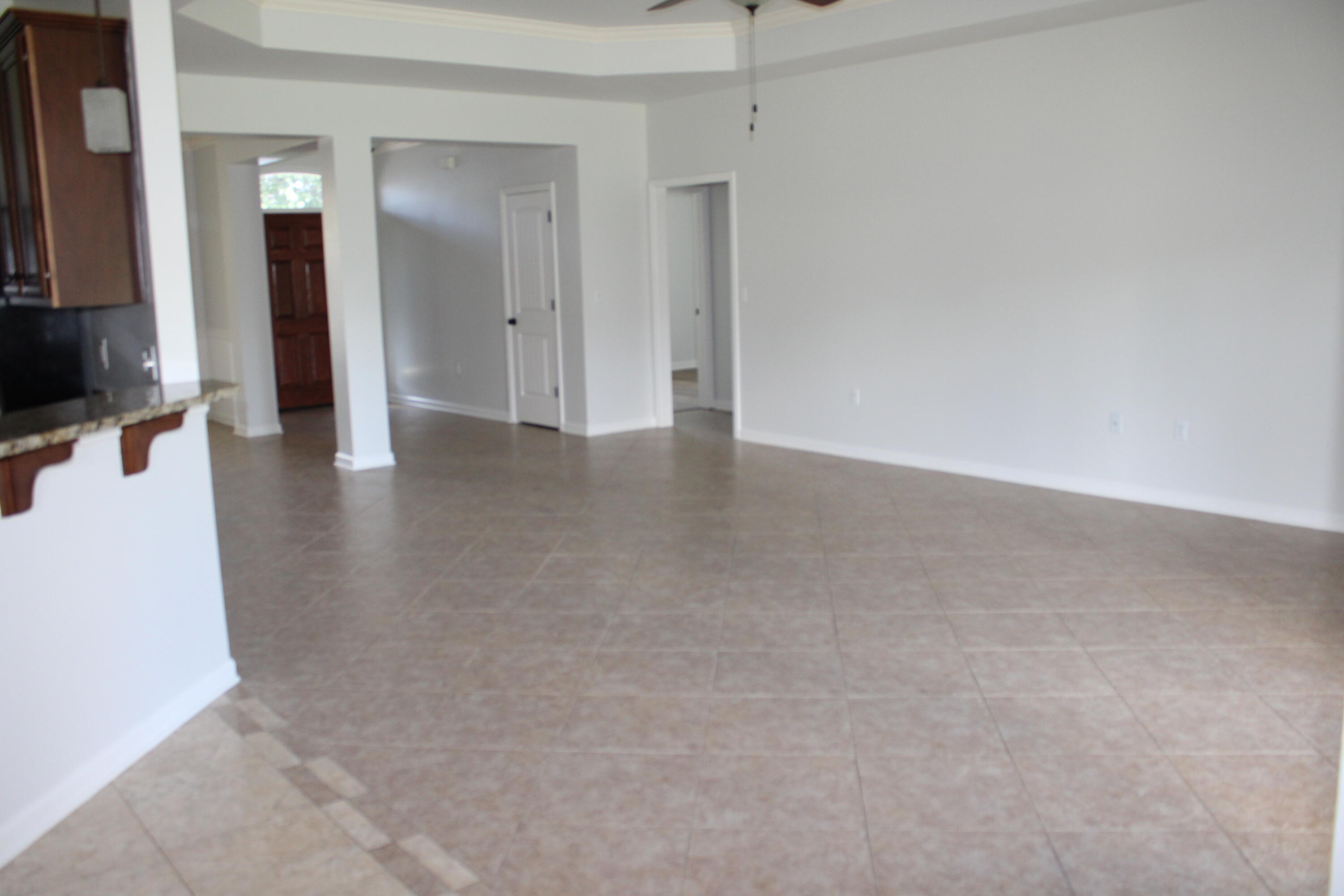 SHADOW PINES - Residential Lease