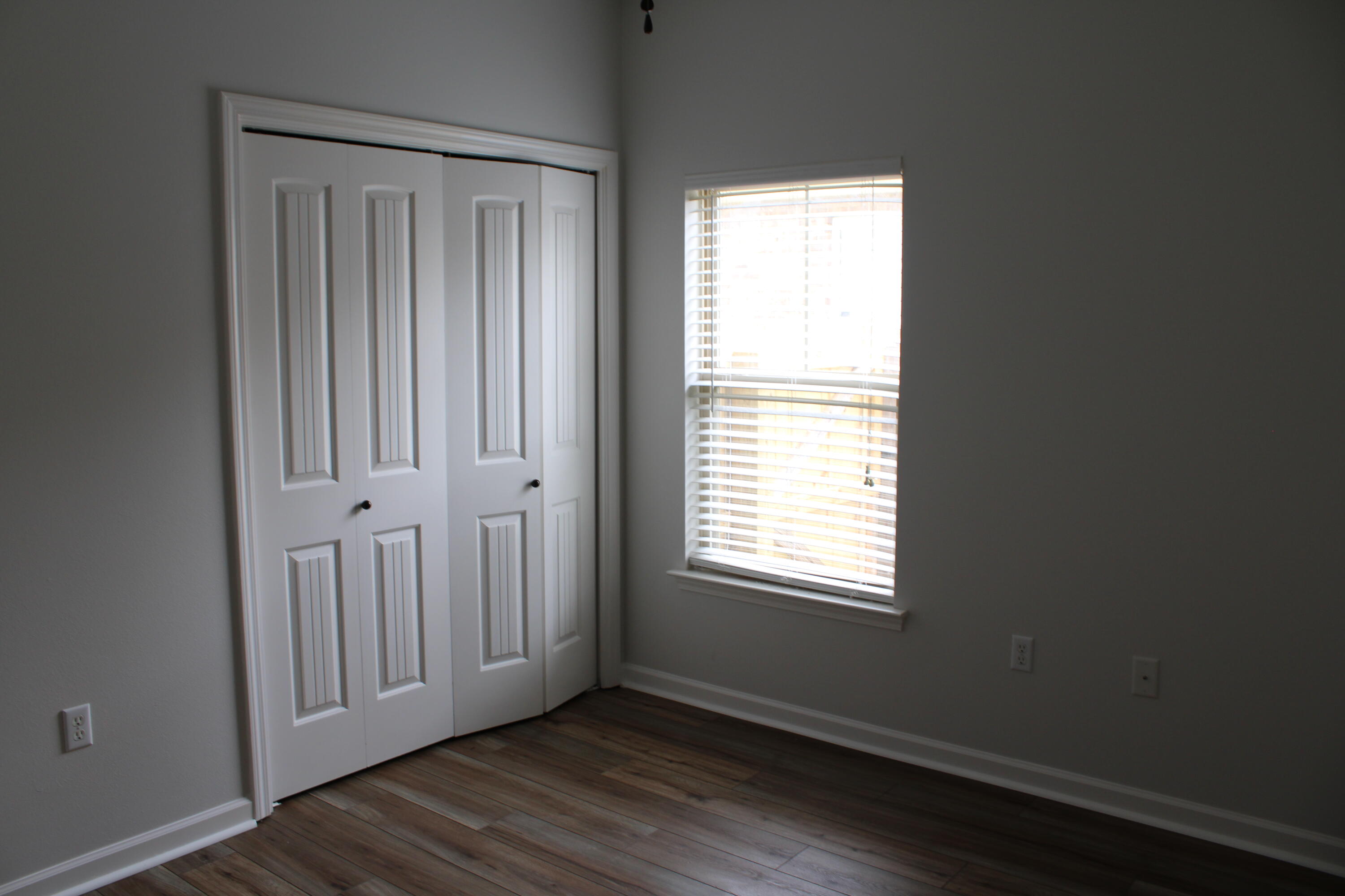 SHADOW PINES - Residential Lease
