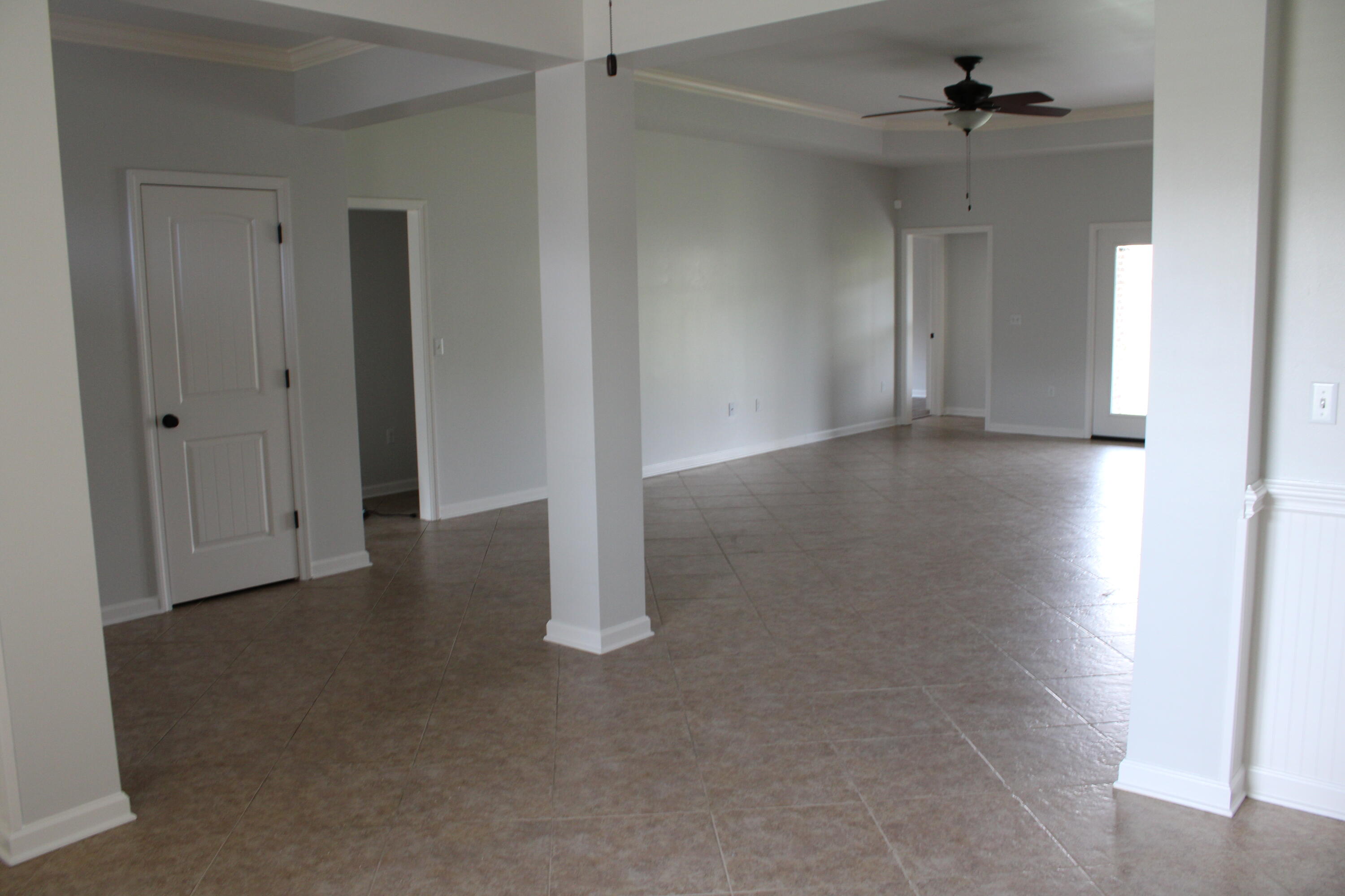 SHADOW PINES - Residential Lease