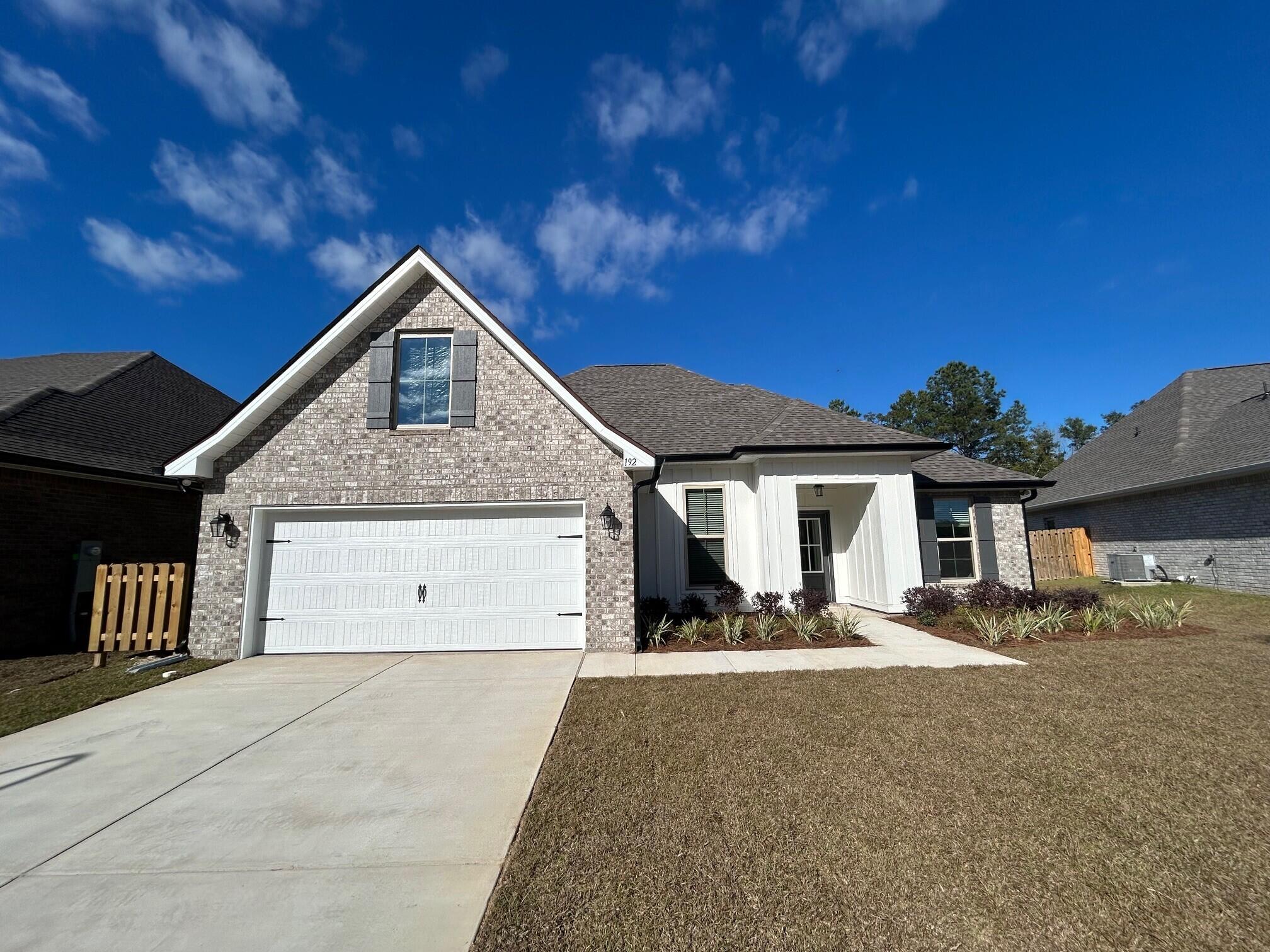 HAMMOCK BAY - BIRD SONG - Residential