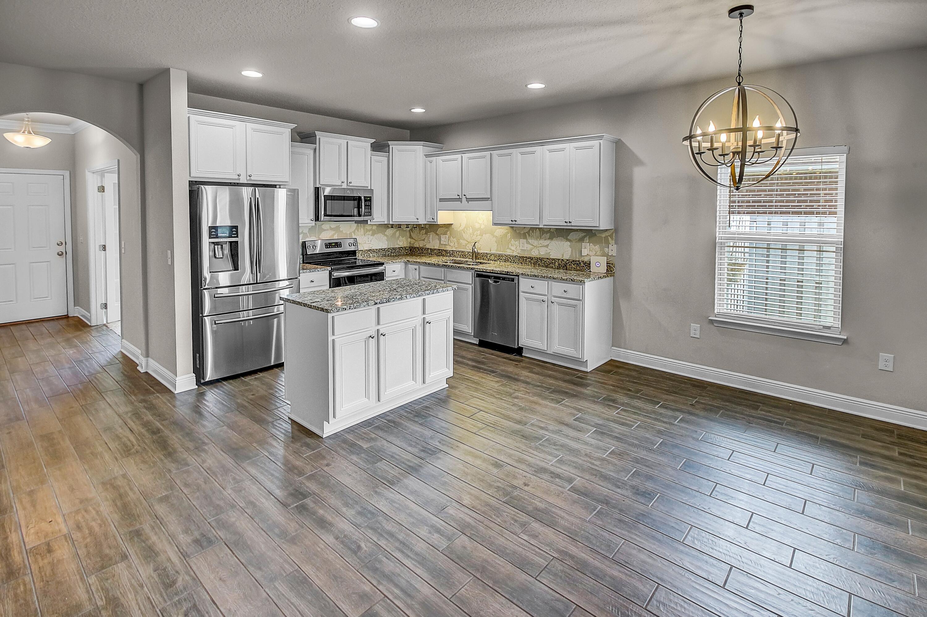 HAMMOCK BAY - Residential