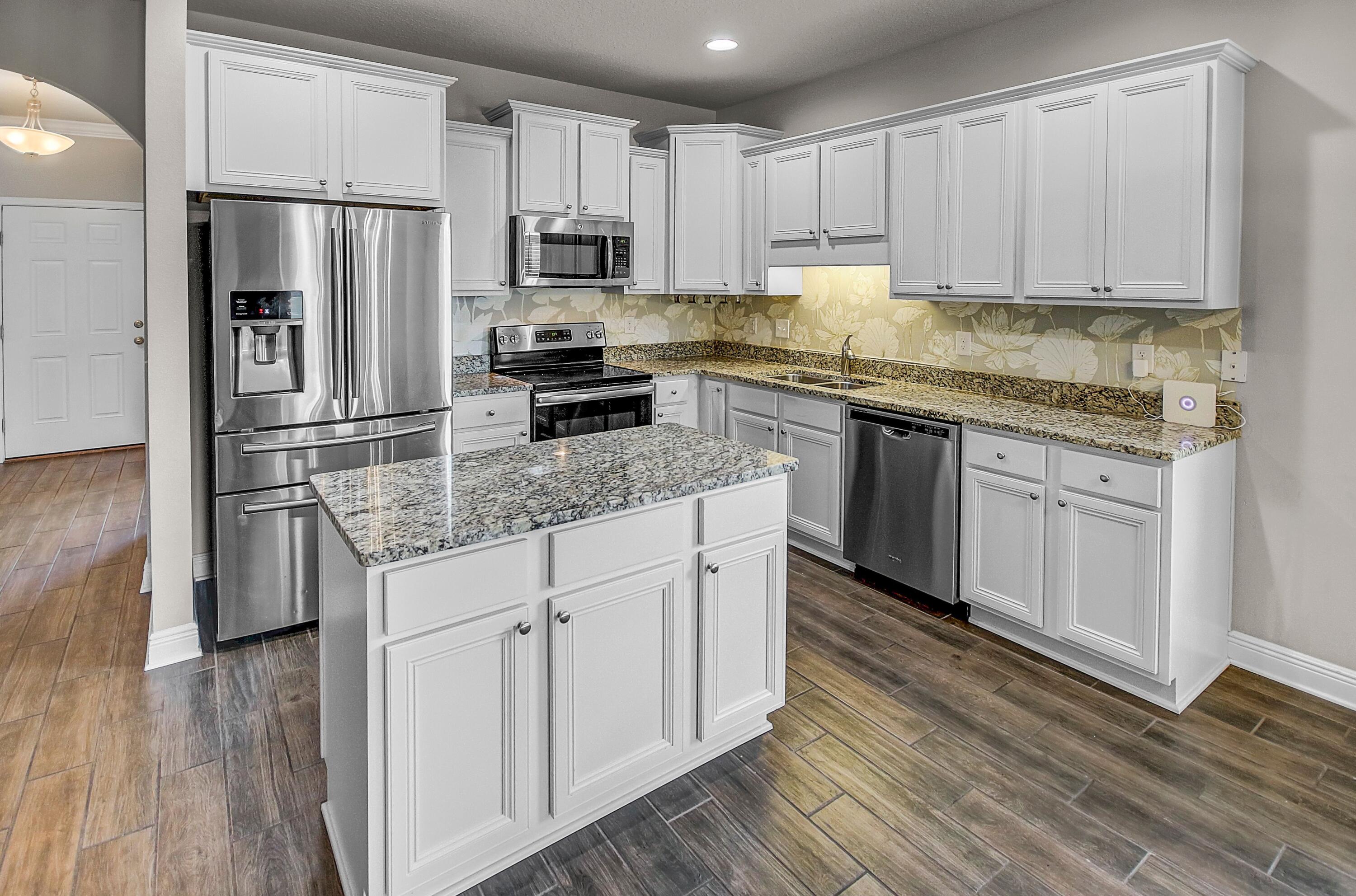 HAMMOCK BAY - Residential