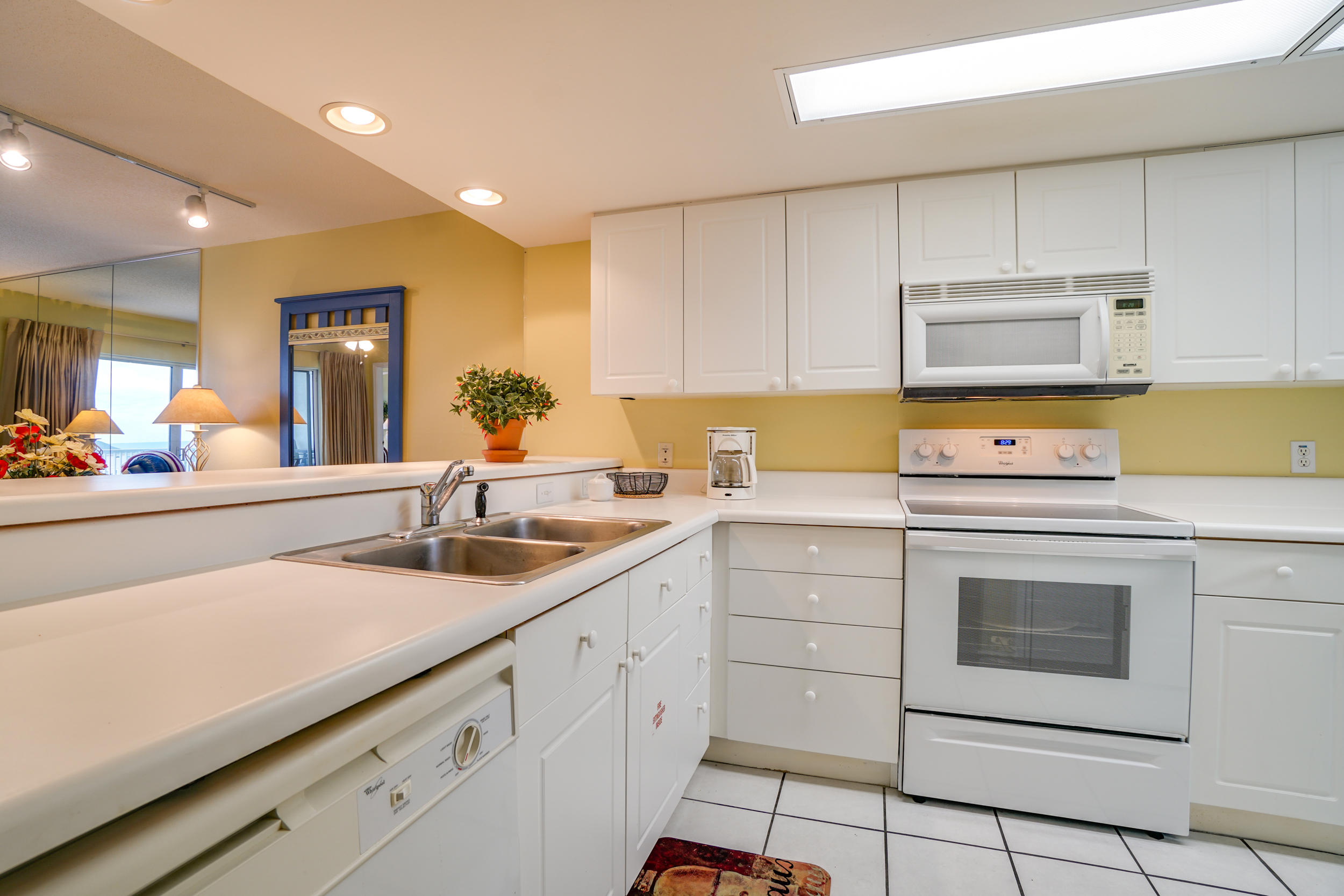 SEACREST CONDOMINIUMS - Residential