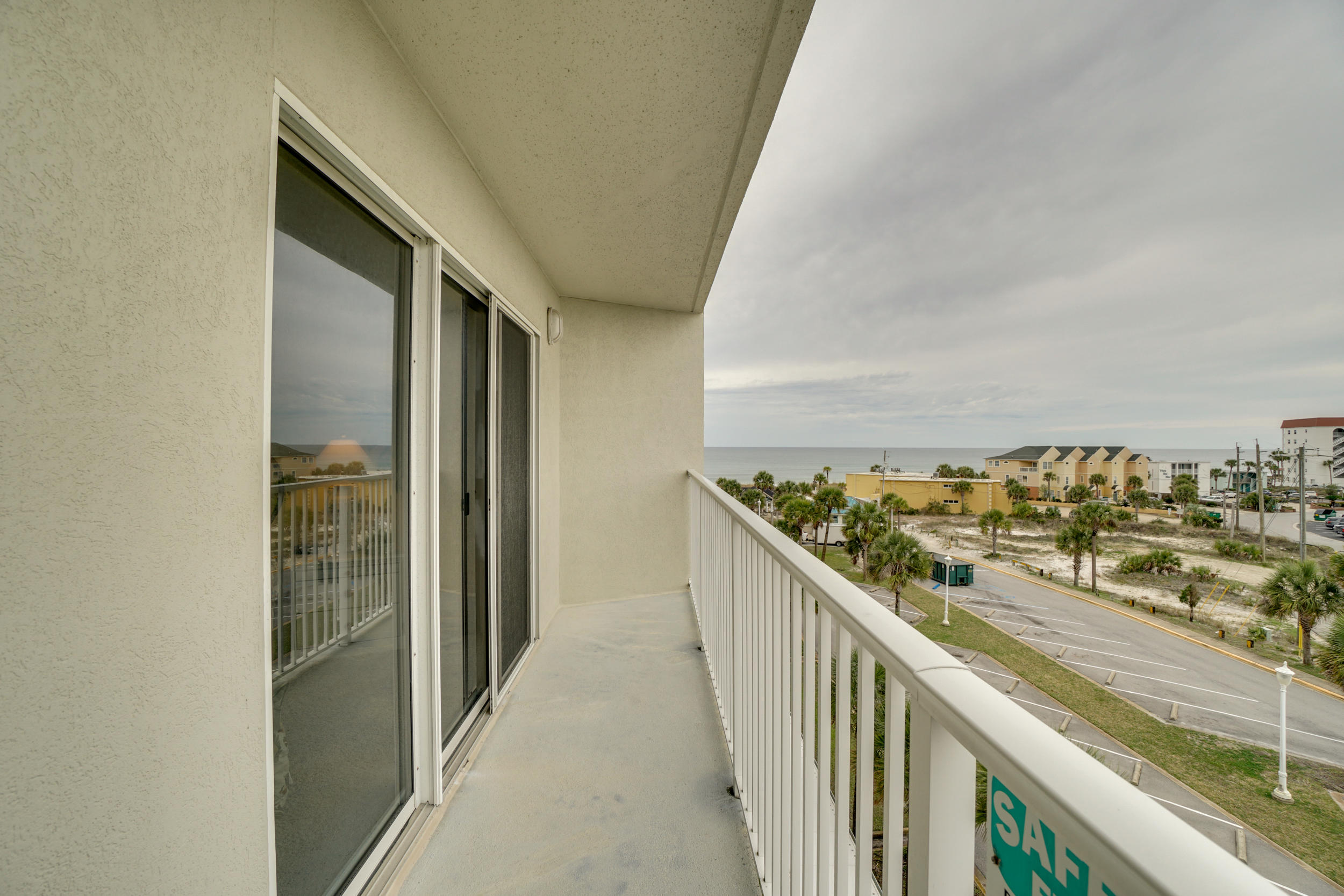 SEACREST CONDOMINIUMS - Residential