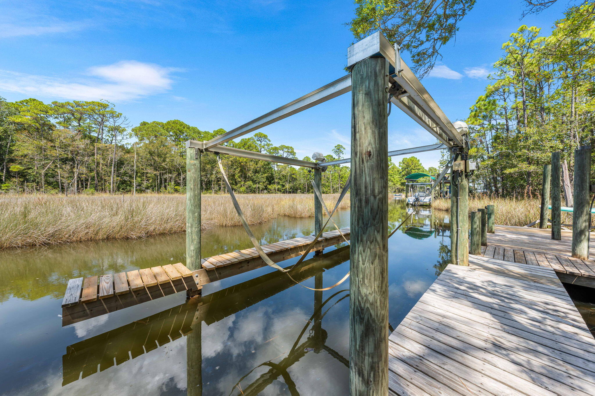 MUSSETT BAYOU ESTATES - Residential